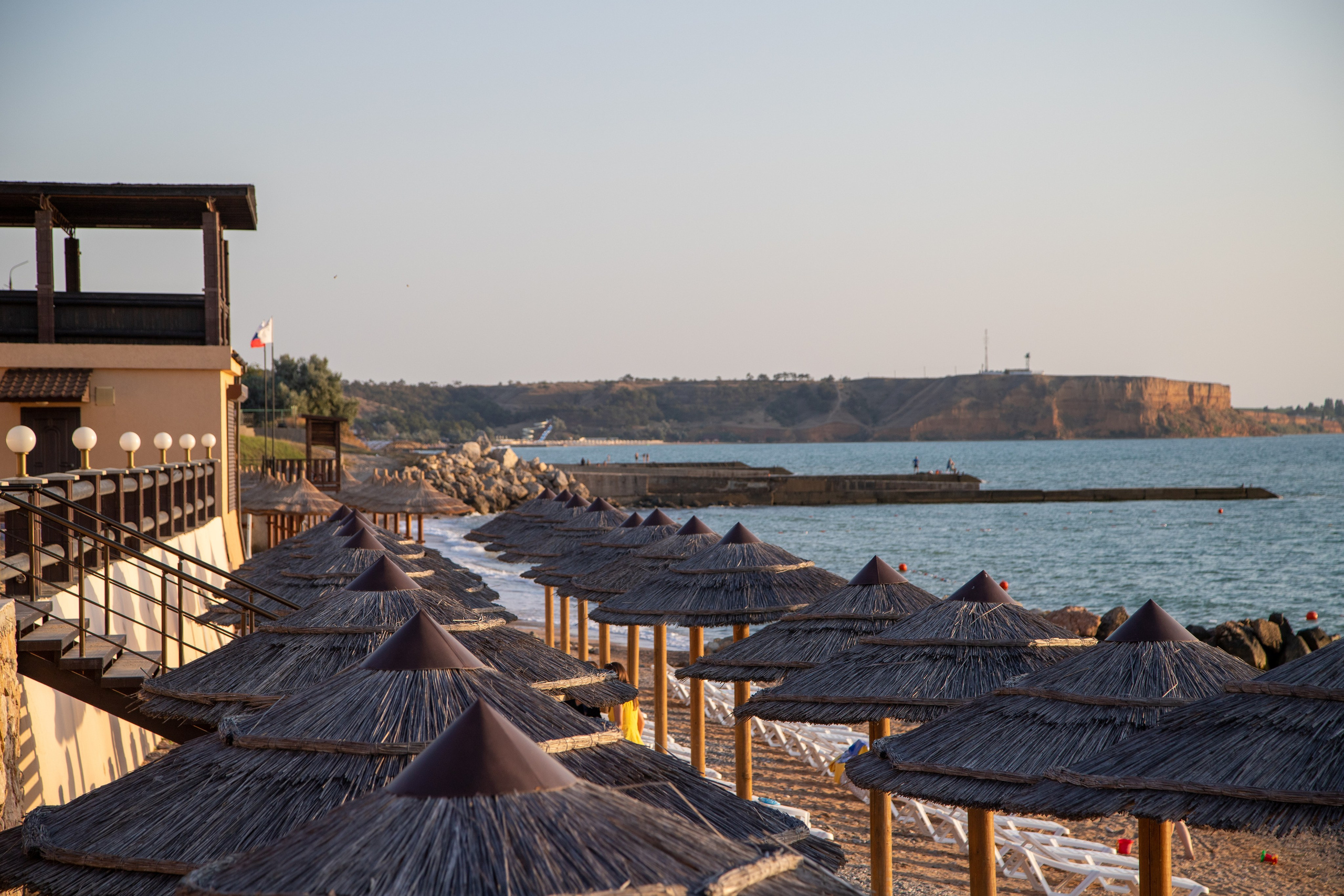 Фотографии природы Крыма из 2021 года. Море, холмы, закаты. Фотограф видеограф широкого профиля Денис Захаров