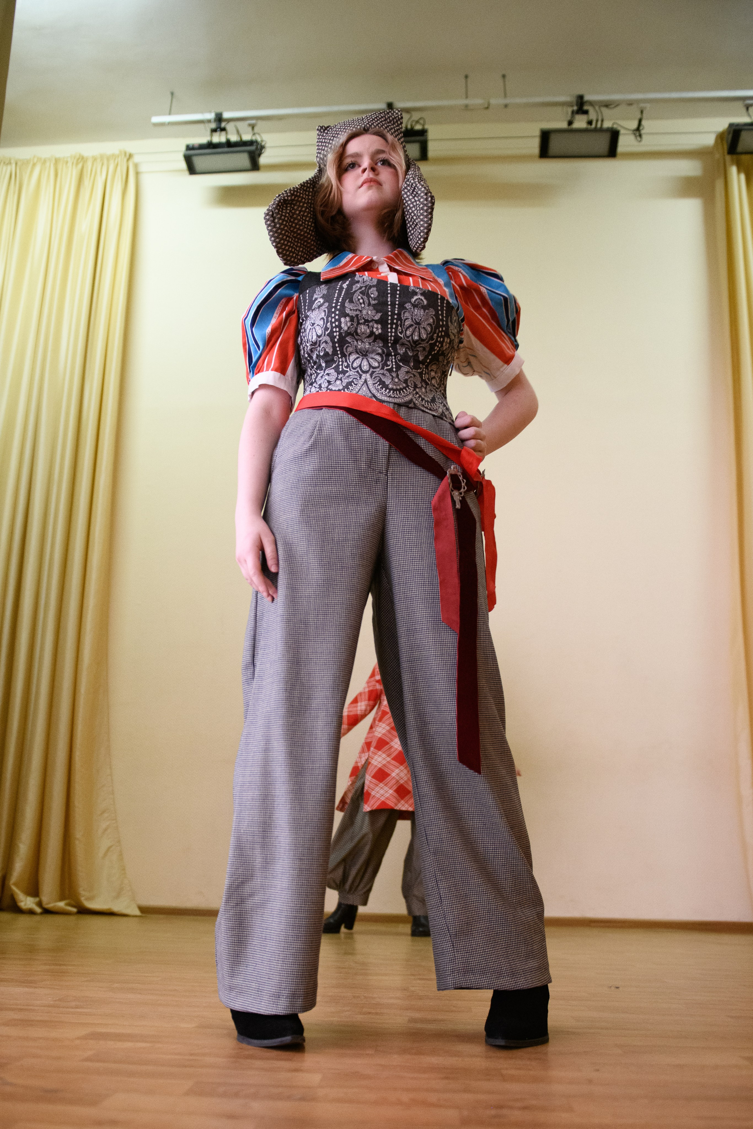 Фотосъемка конкурса молодых дизайнеров. Организация и проведение фотосъемок в Санкт-Петербурге. Фотограф Смирягин Илья