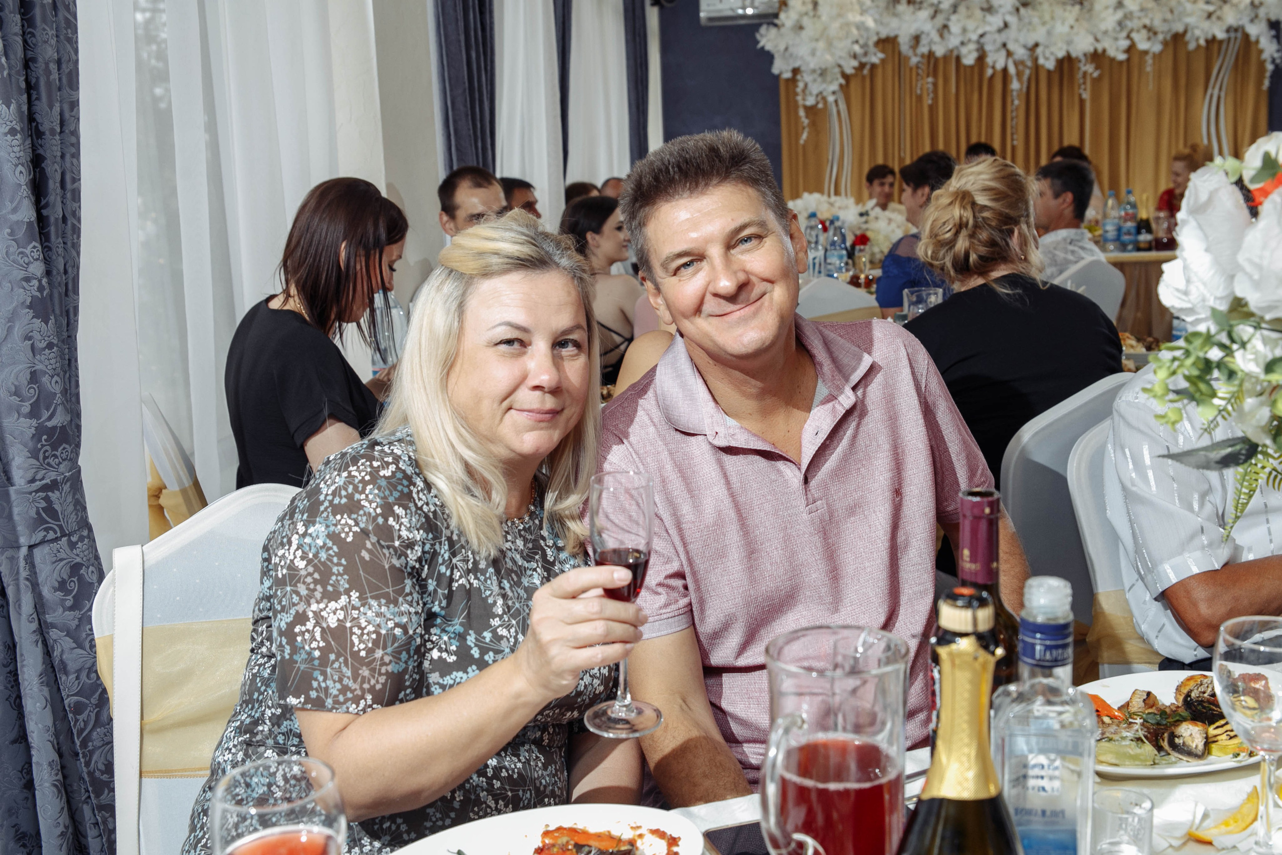 Татьяна и Виктор: настоящая русская свадьба. Событийный фотограф Максим Бескоровайновнов