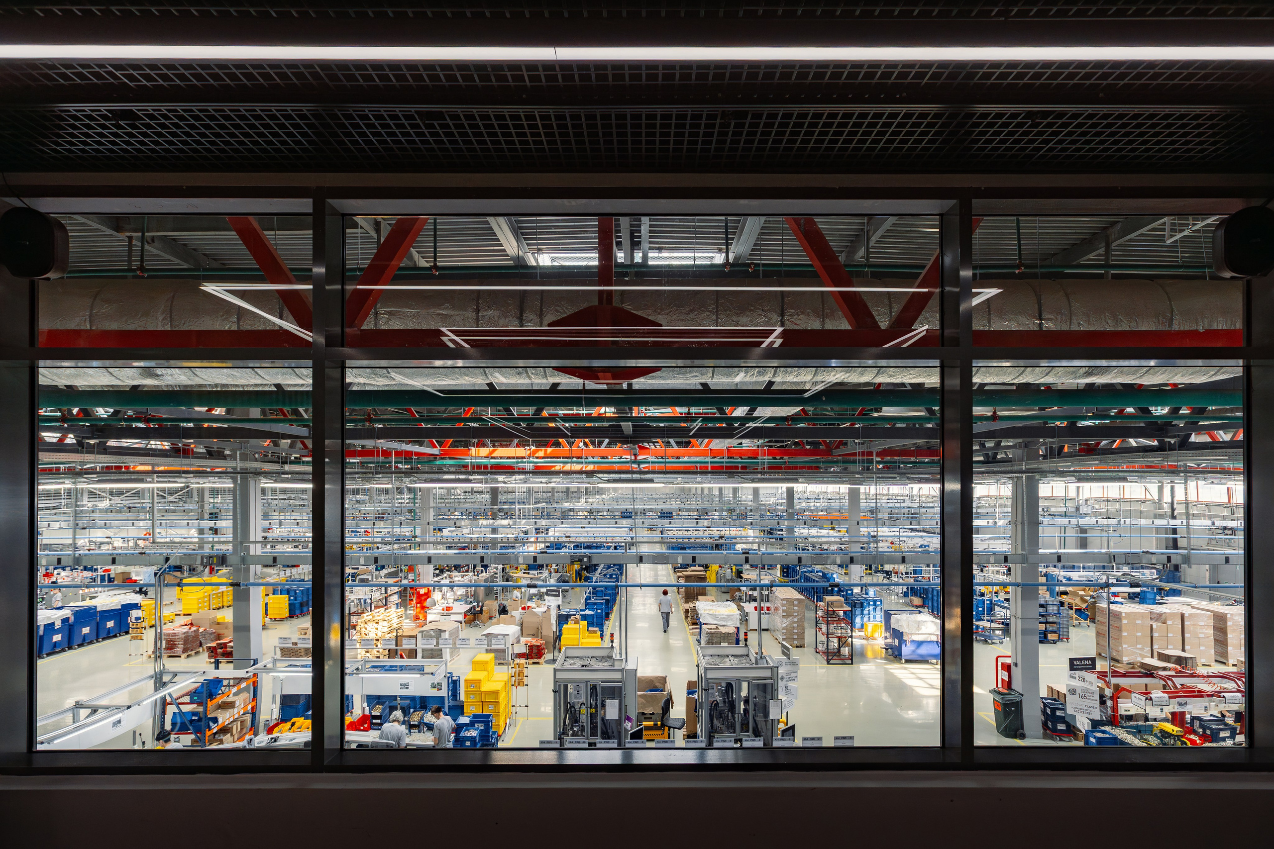 Корпоративный, промышленный и имиджевый фотограф Максим Меш