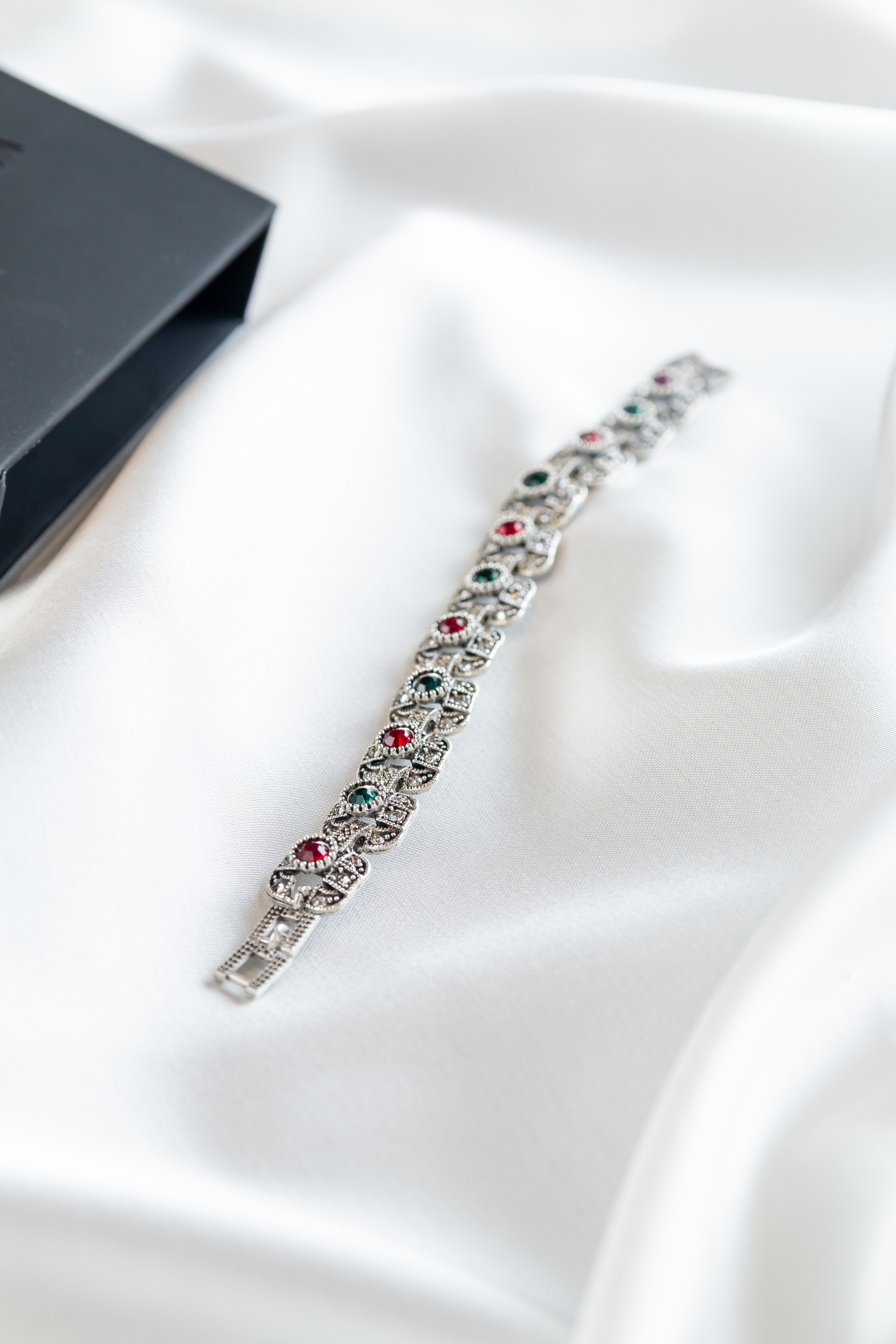 Shambala. Александр Стряпунин — предметный фотограф в Улан-Удэ