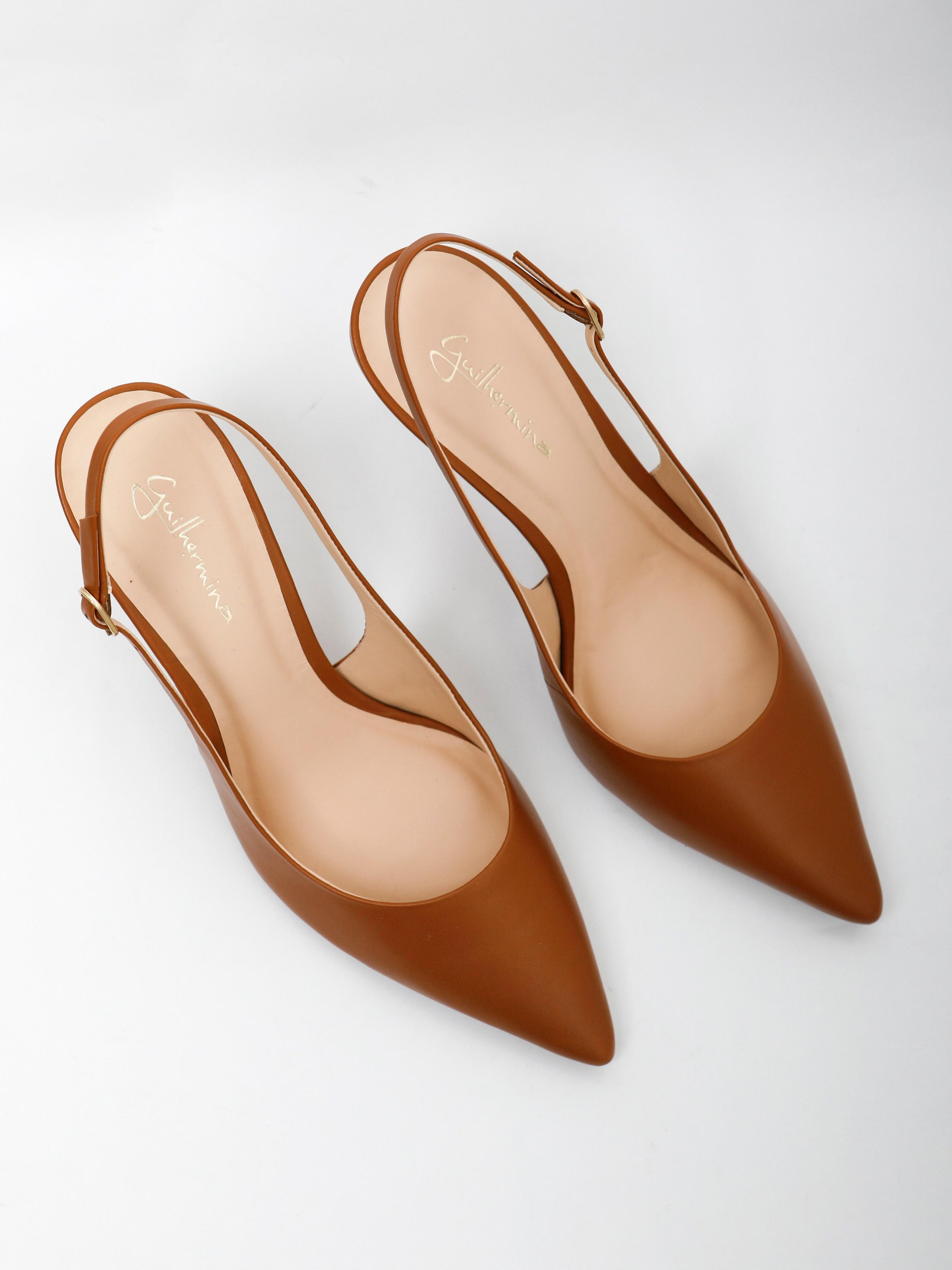 Guilhermina. Elizabeth Marriott