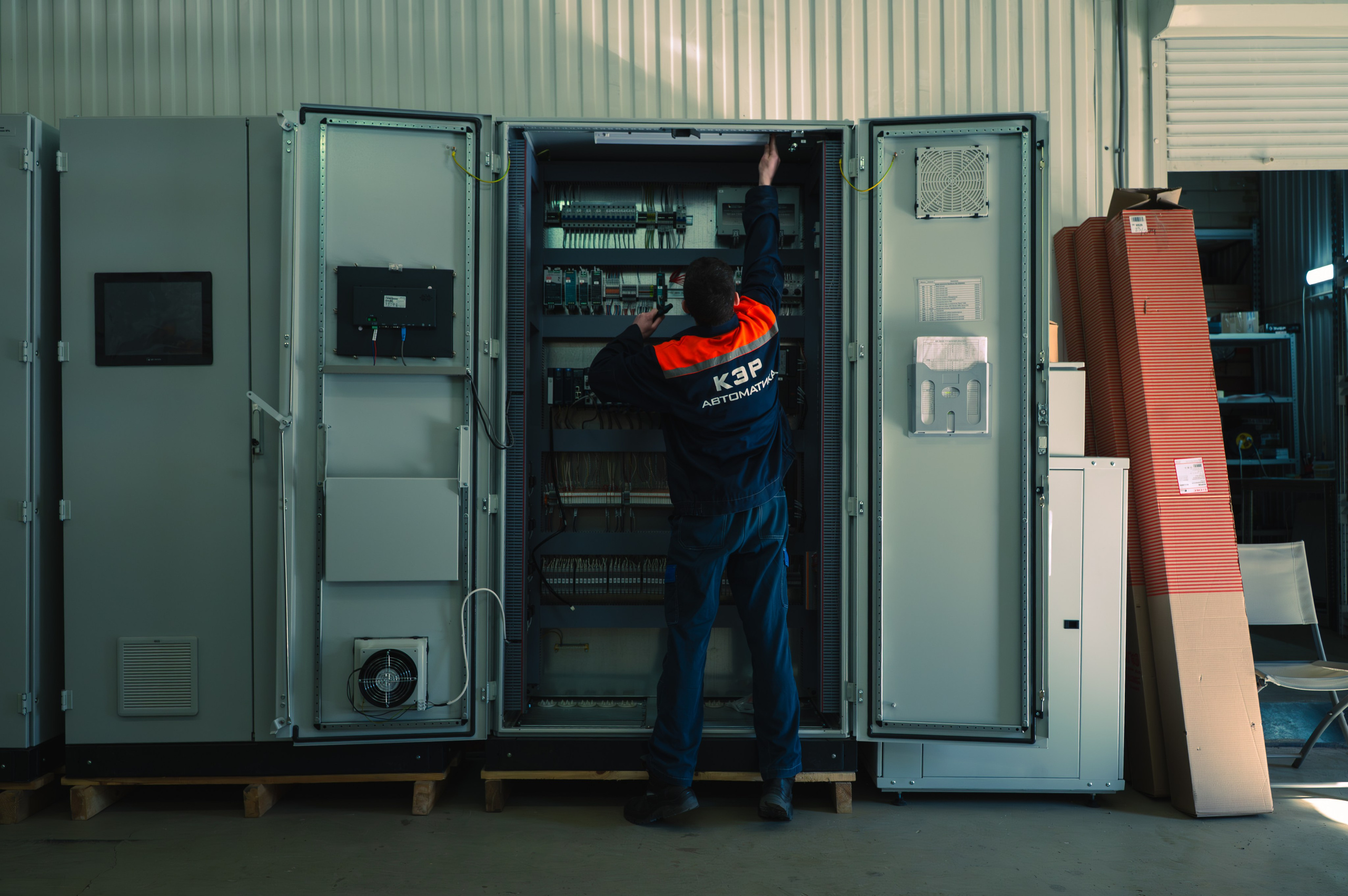 Для производства КЭР-Автоматика. Фотограф/видеограф Богдан Голованов