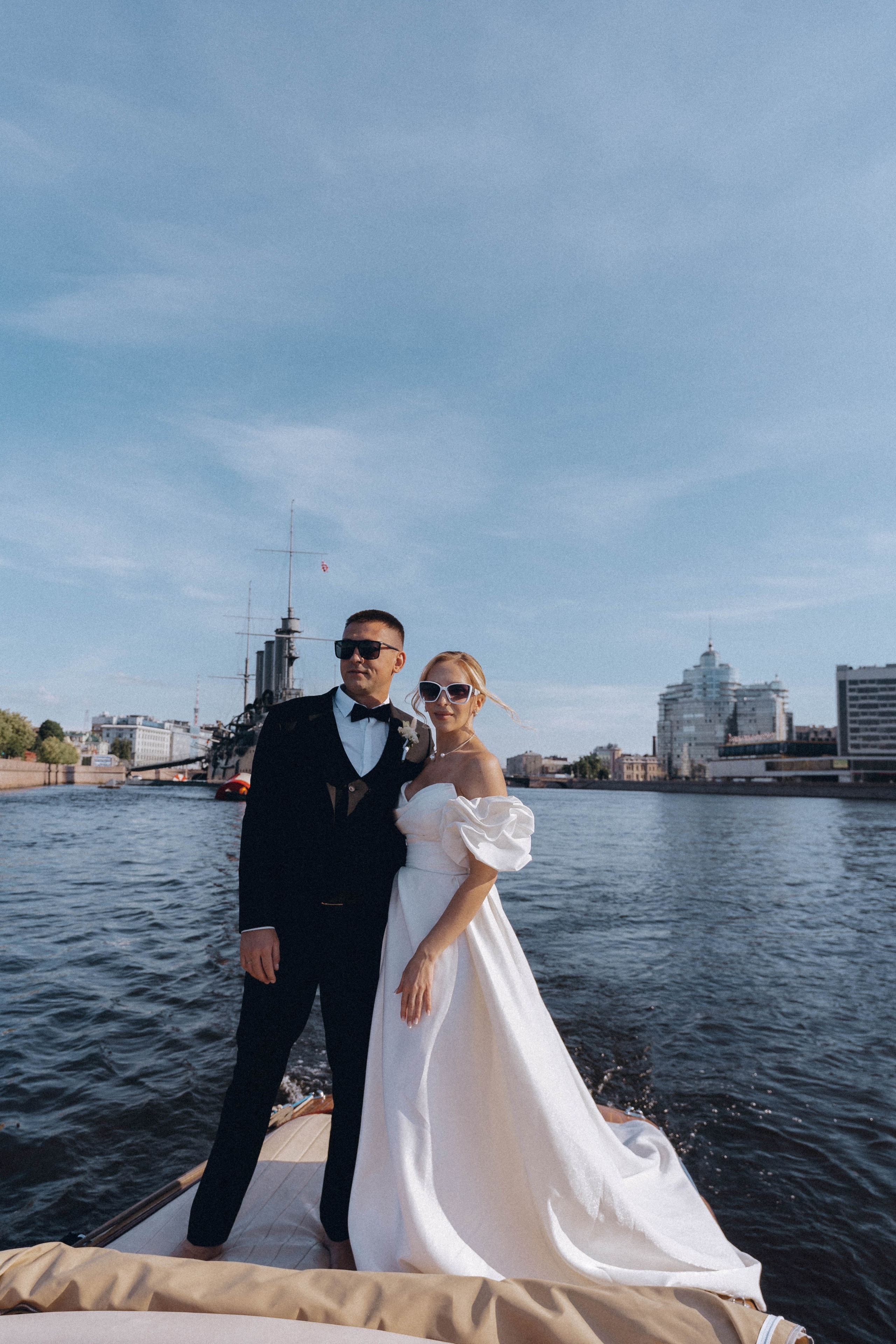 СВАДЕНБНАЯ СЬЕМКА НА КАТЕРЕ ПО КАНАЛАМ САНКТ-ПЕТЕРБУРГА И В АКВАТОРИИ НЕВЫ. Профессиональный фотограф, Санкт-Петербург — Виктория Богомолова
