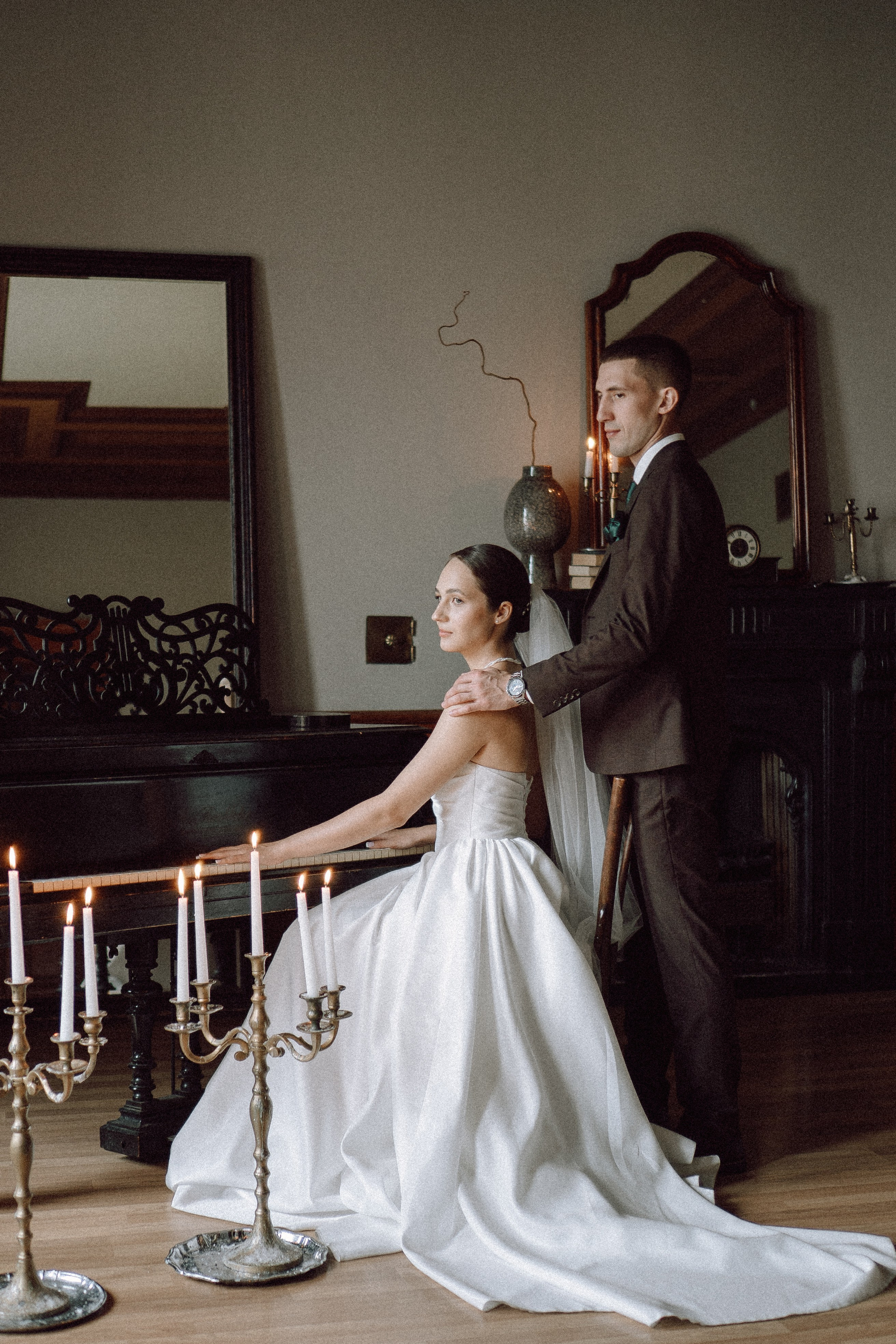 СВАДЕБНАЯ ПРОГУЛКА В САНТК-ПЕТЕРБУРГЕ (ИСАКИЕВСКИЙ СОБОР, ЗИМНЯЯ КАНАВКА, ЭРМИТАЖ И БОЛЬШАЯ МОРСКАЯ УЛИЦА). Профессиональный фотограф, Санкт-Петербург — Виктория Богомолова