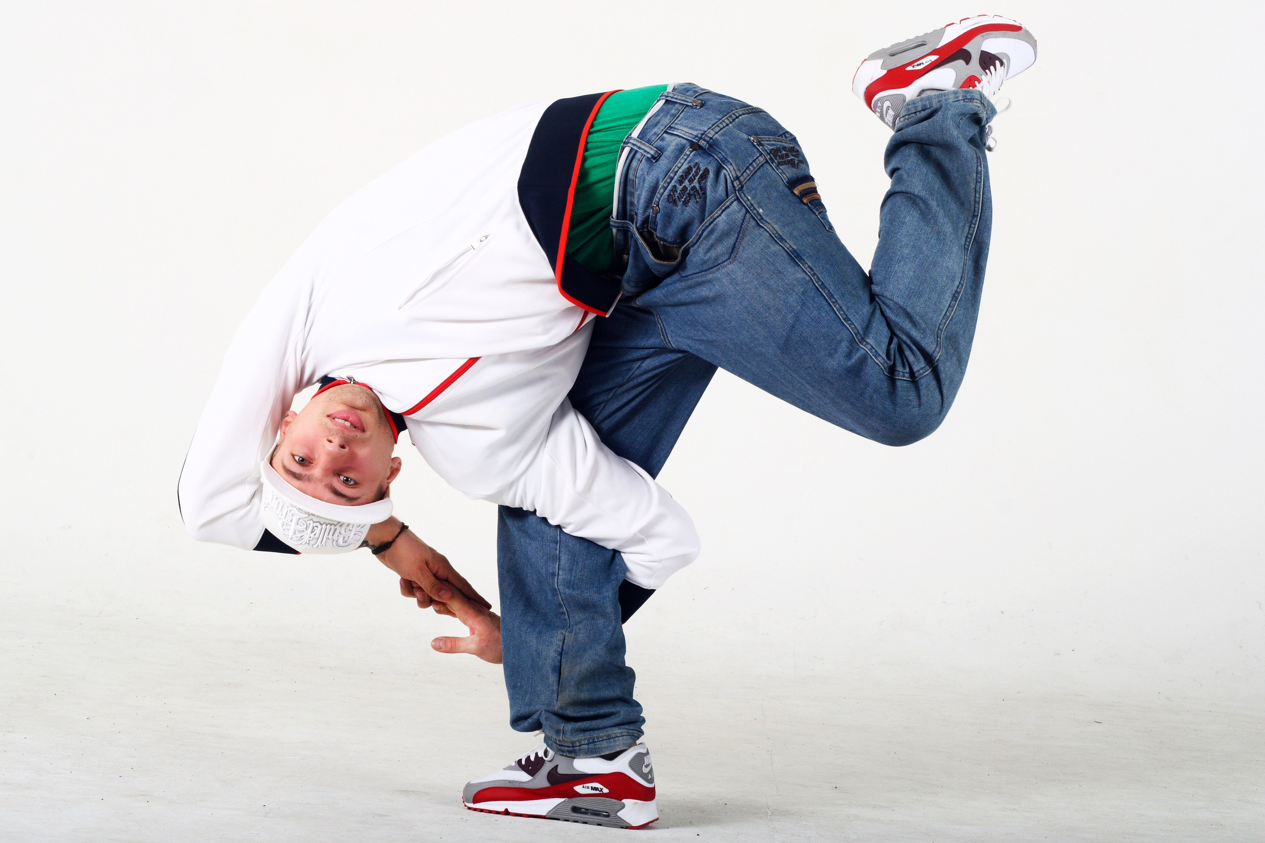 Фотосессия TOP9 — многократных чемпионов мира по брейкингу. Фотограф в Киришах, Санкт-Петербурге и Ленинградской области