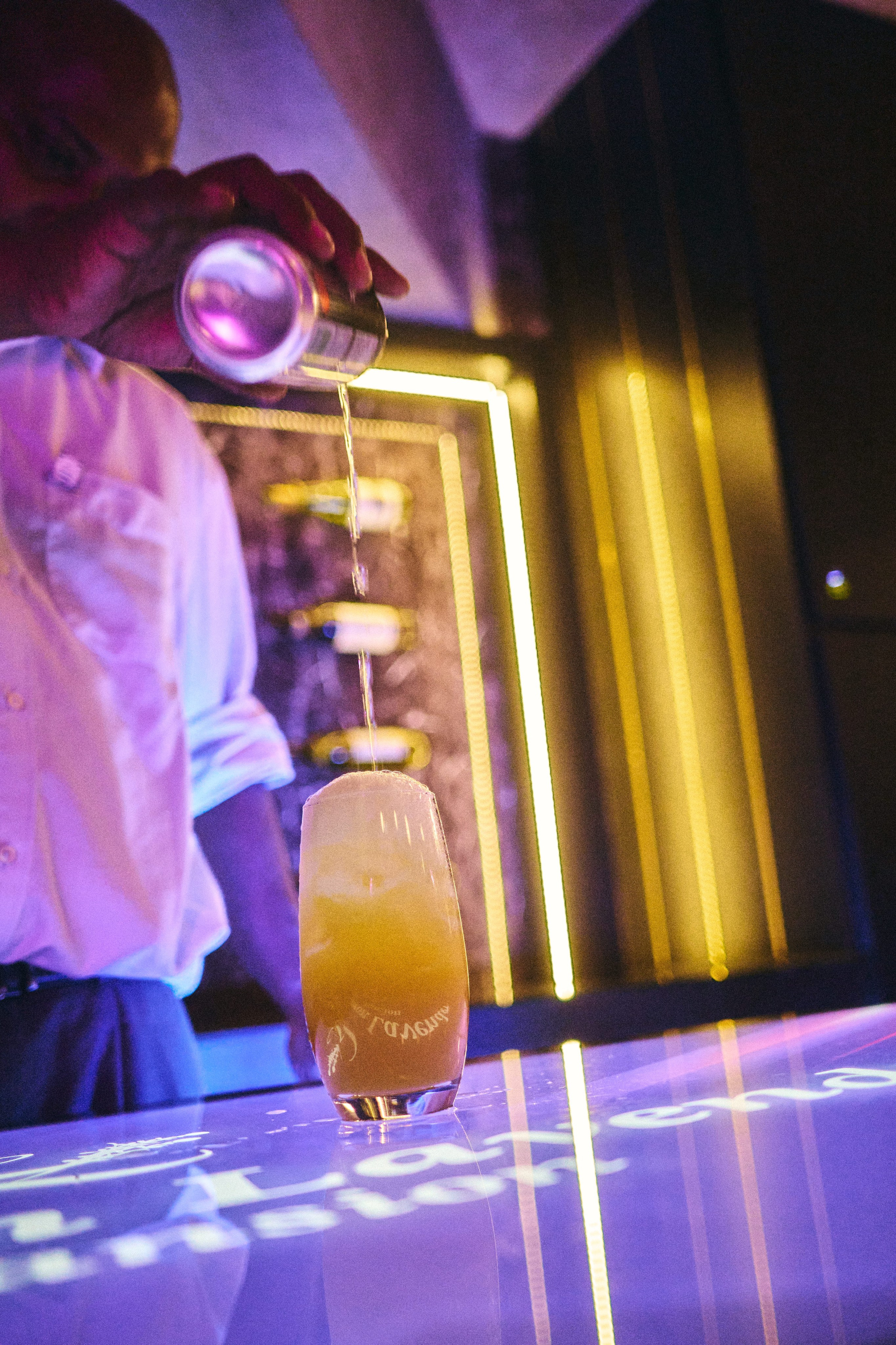 Lavender Mansion. See the moment and catche. commercial and reportage