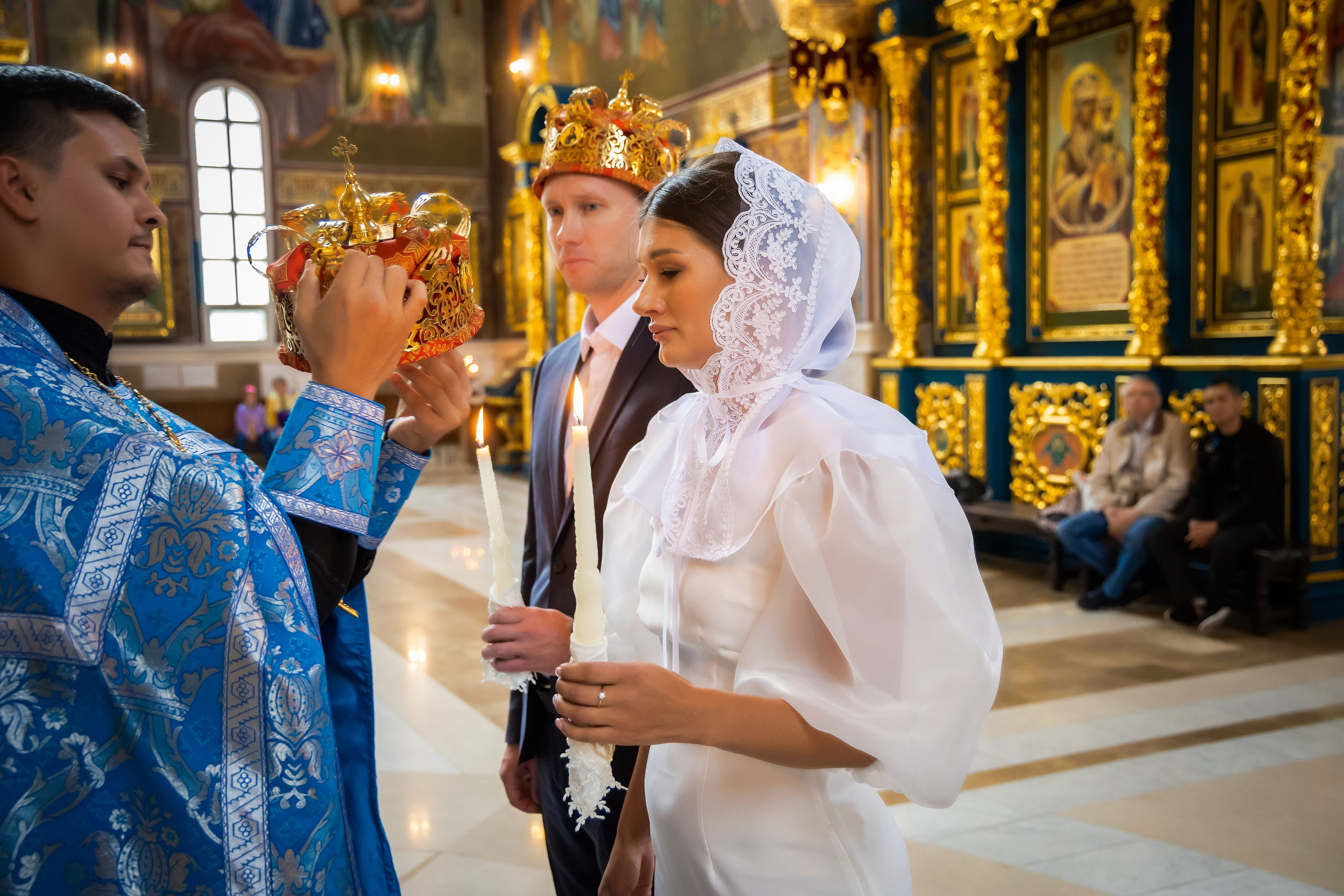 В Храме. Семейный и Свадебный фотограф в Астане Александр Астапов