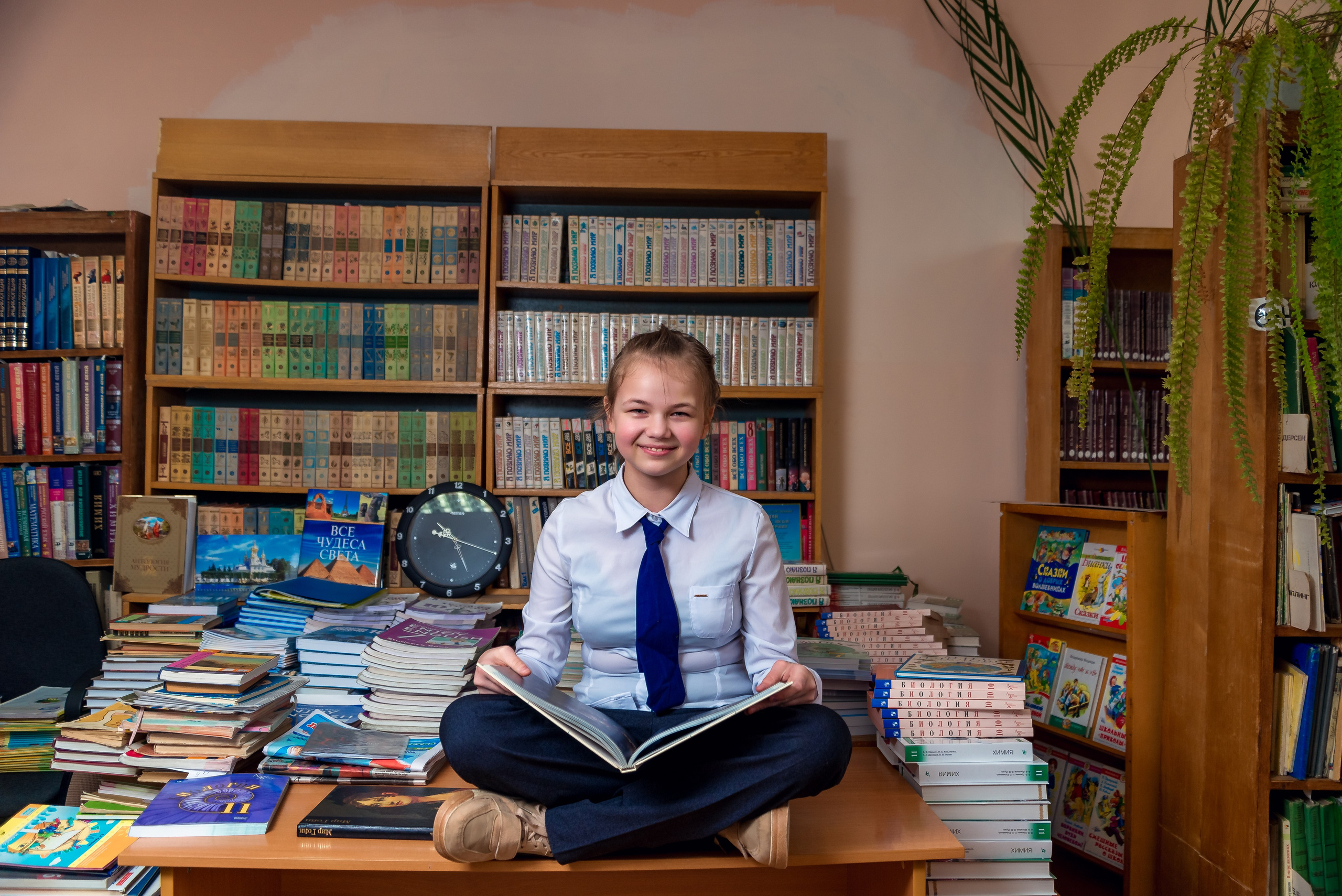 В Библиотеке. Женский фотограф Крещение Венчание Москва Брянск