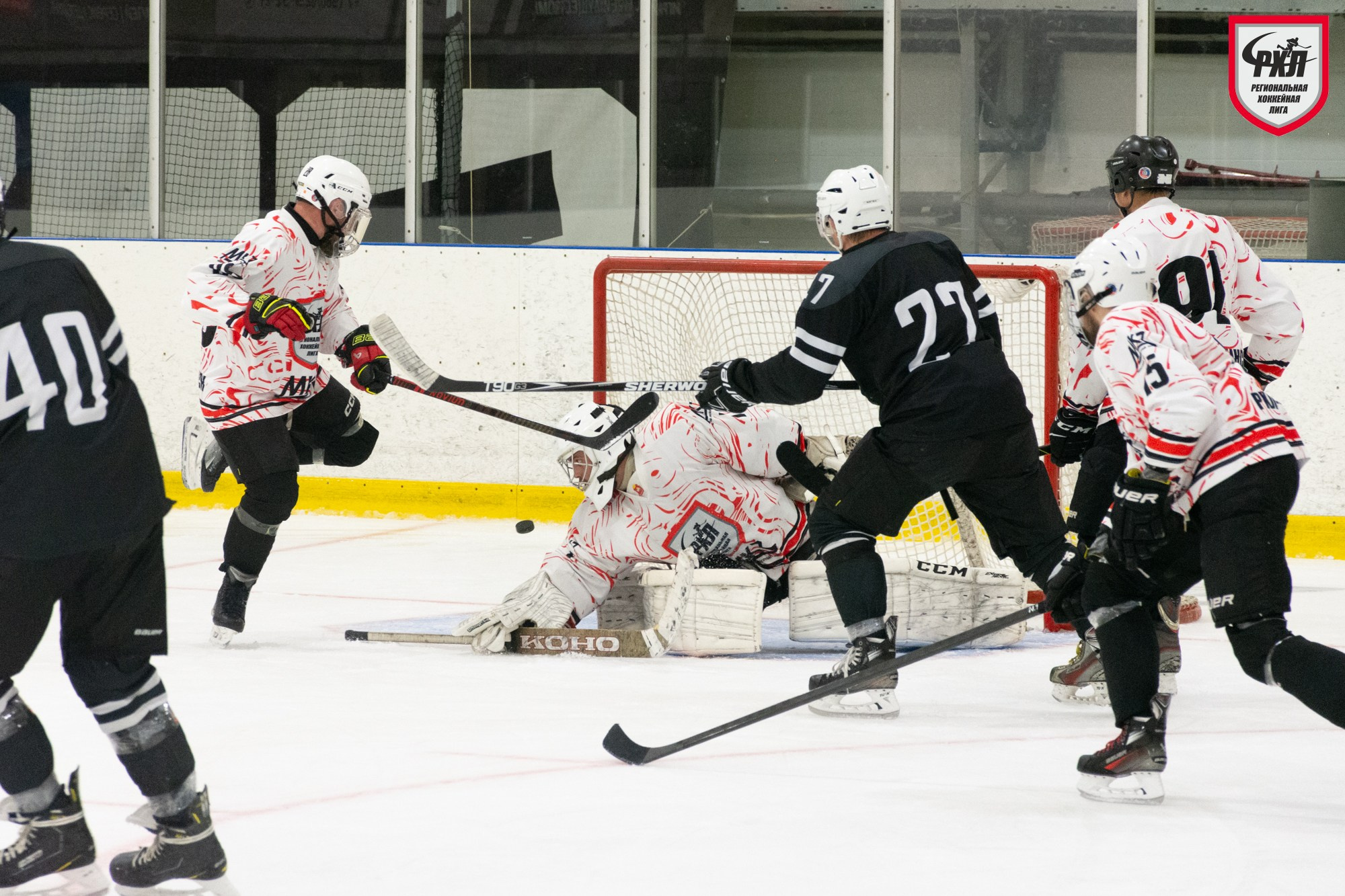 Хоккей. Фотограф Максим Буряк