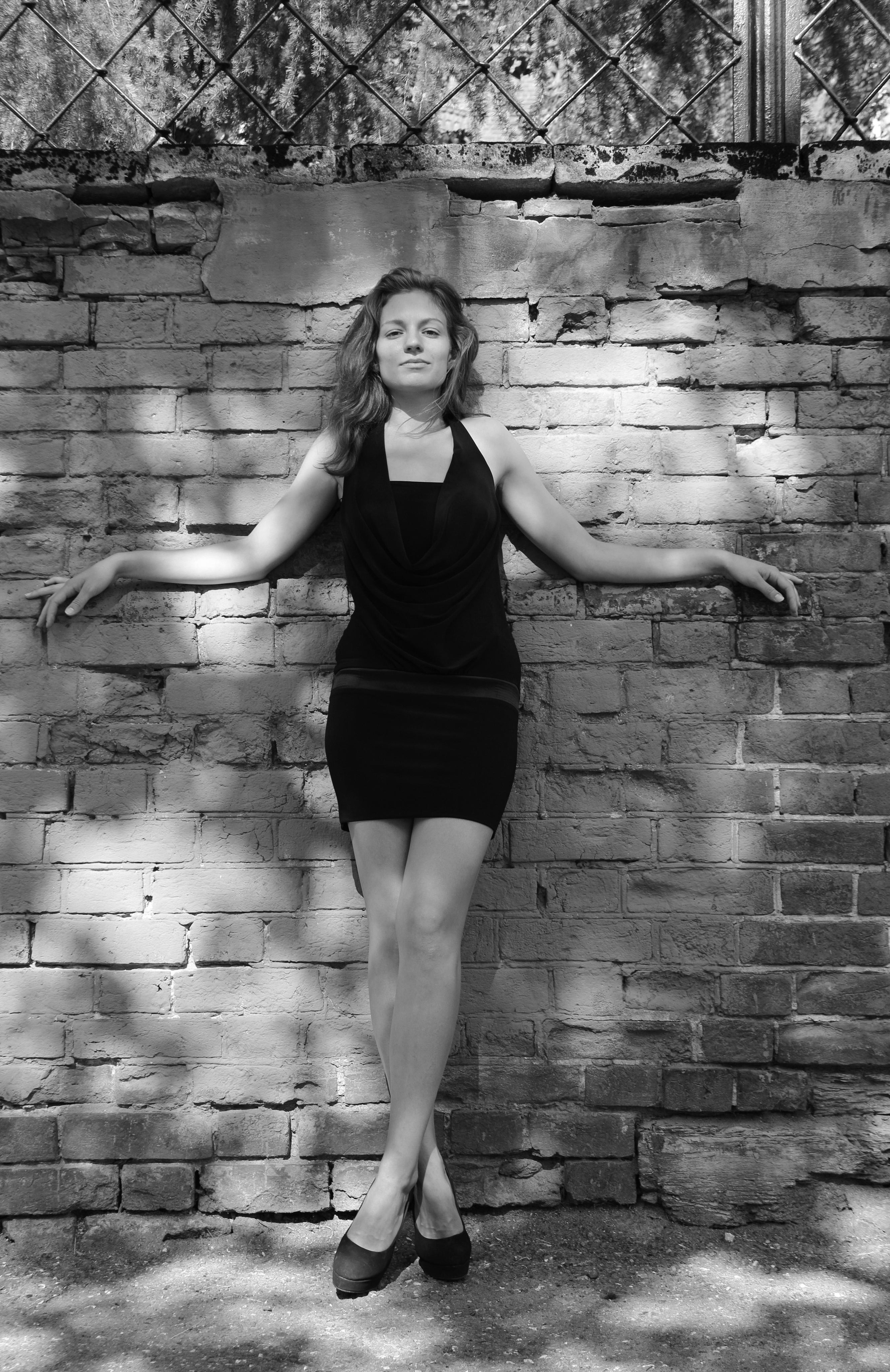 Таня на природе и в студии. Фотограф Пермь. Фотосессия в фотостудии Перми и на свежем воздухе