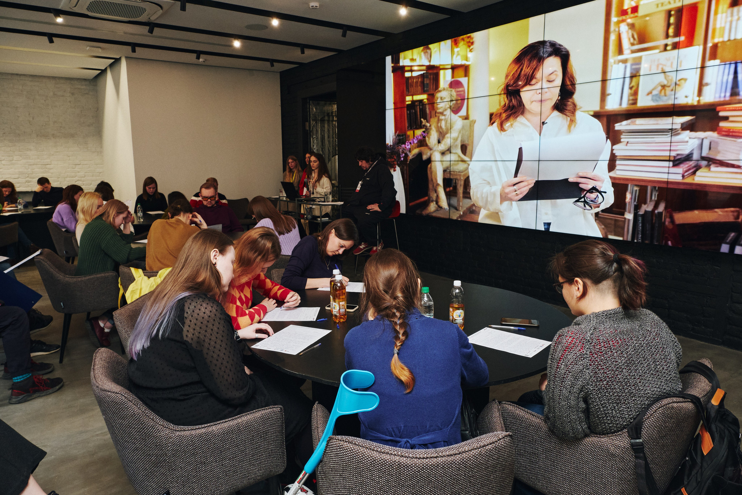 Репортажная съемка Тотального диктанта. Семейные и свадебные фотосессии в СПб, в студии, на улице, на природе