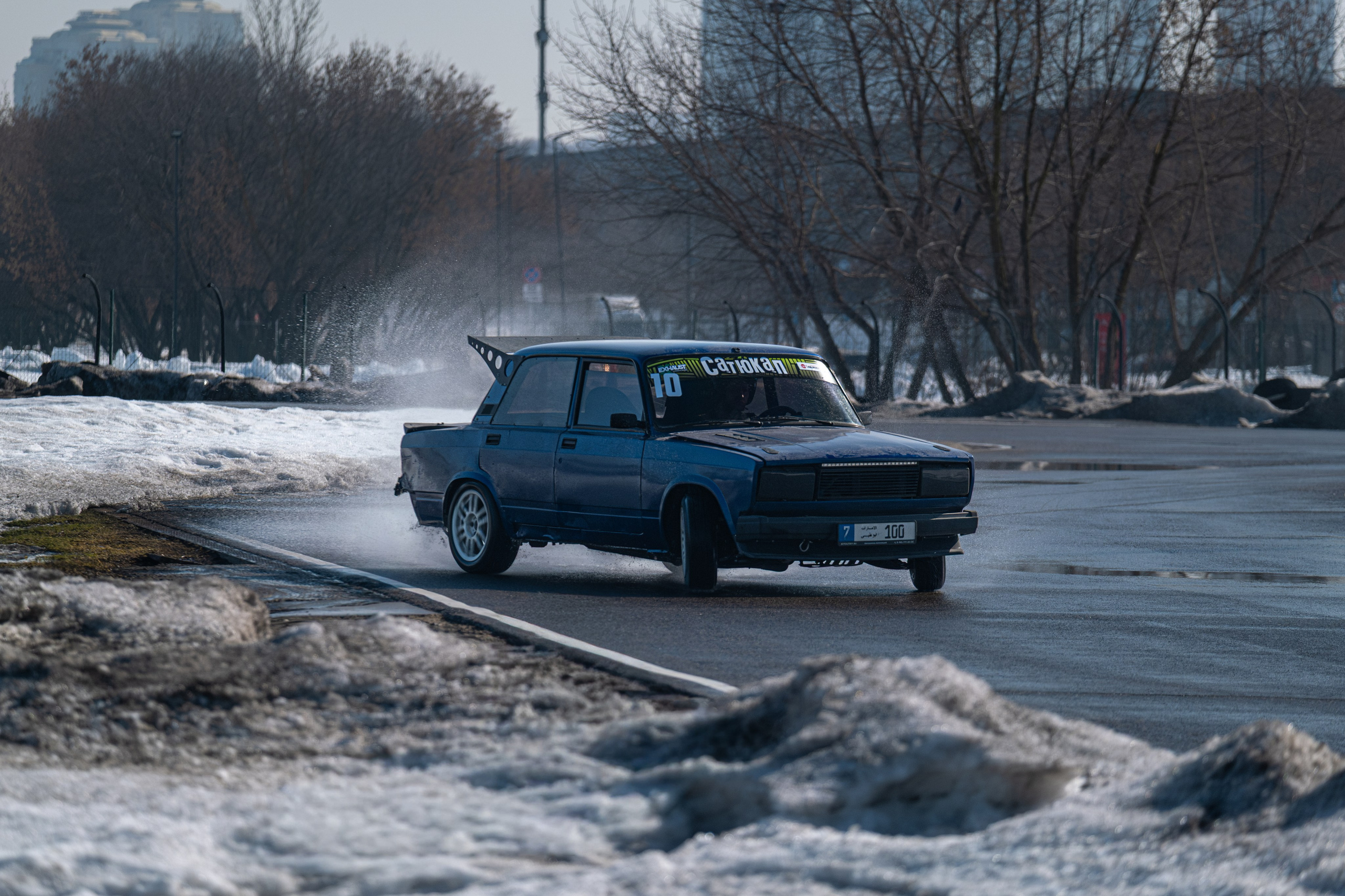 Спортивная автомобильная съемка. Malenkyia