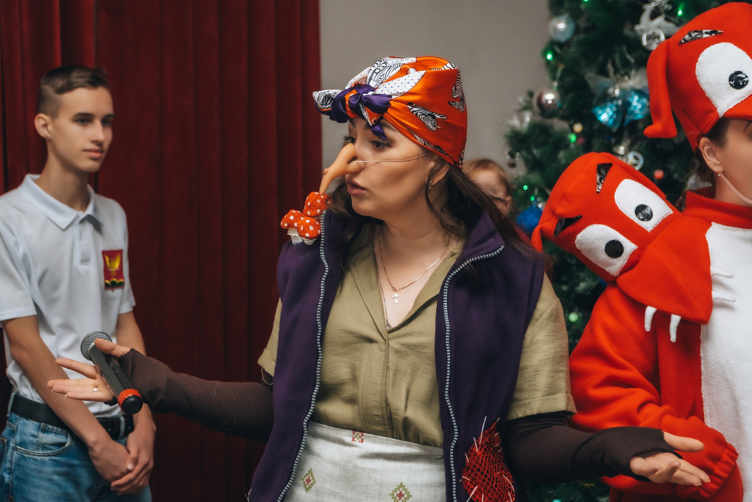 «Сказка о Новом годе и богатыре настоящем». Новотитаровский Дом культуры