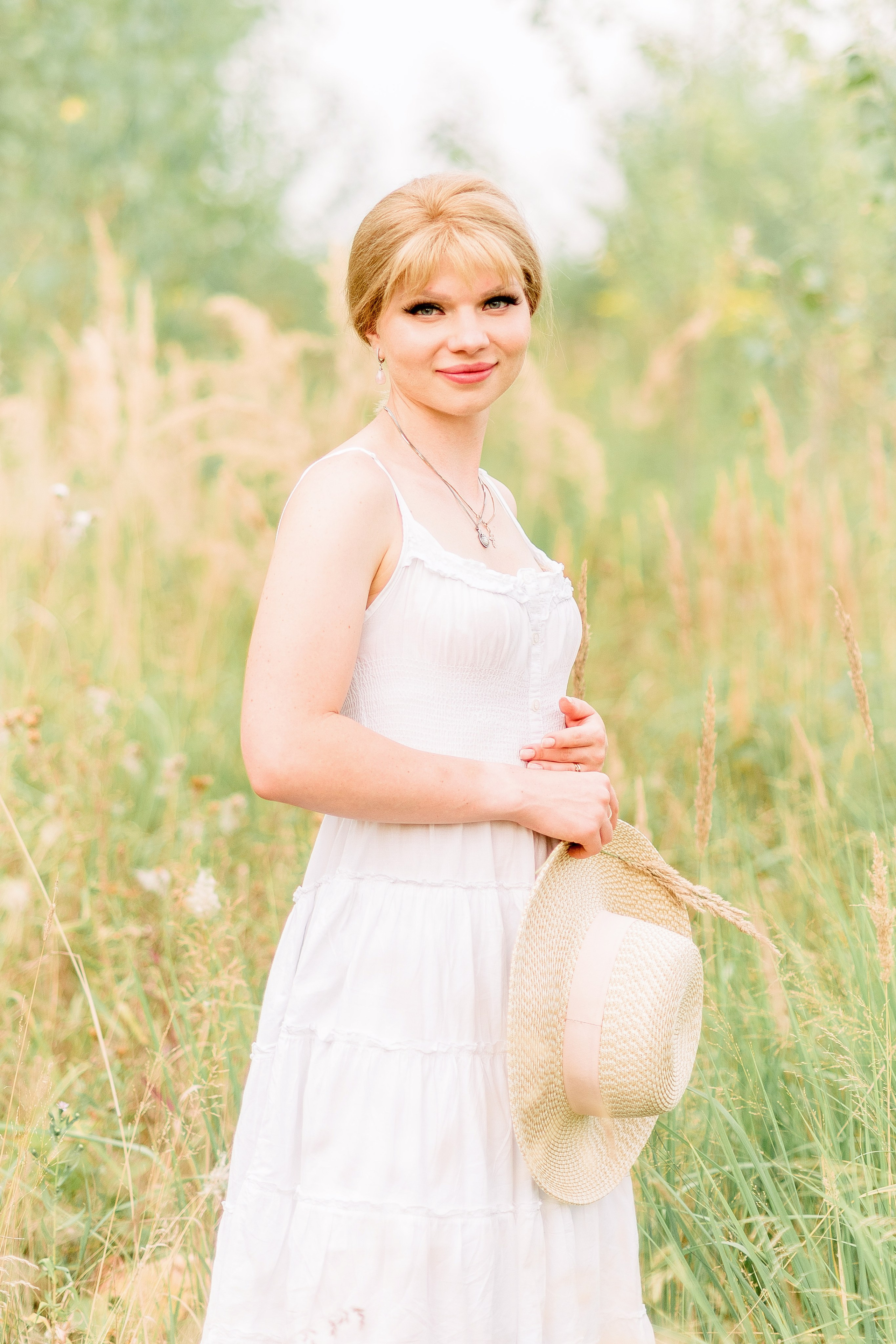 В поле. Фотограф Юлия Попова