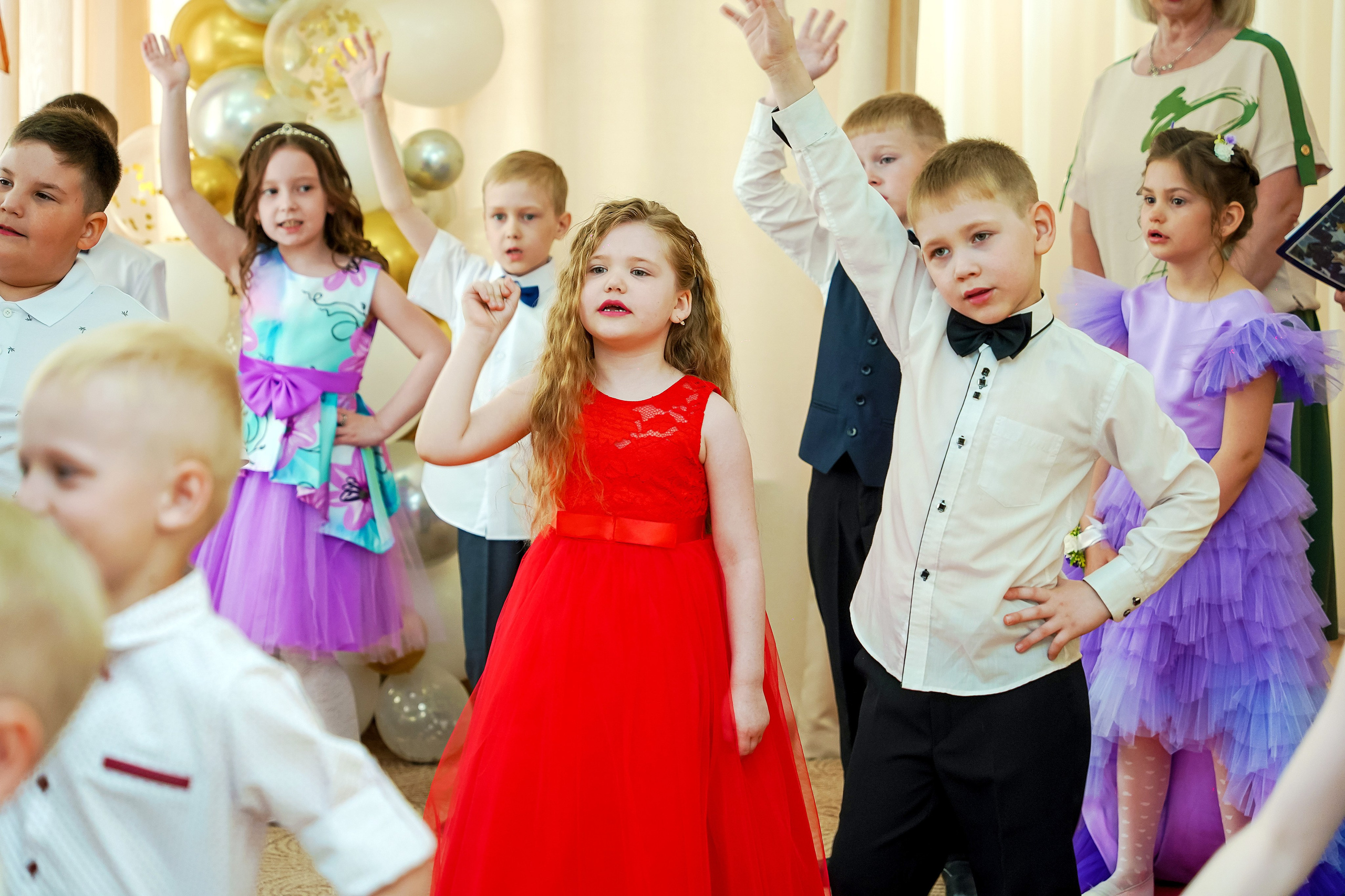 Фотосъемка видеосъёмка фотограф видеооператор новогодних утренников  в. Фотограф, видеооператор Нина Коршунова