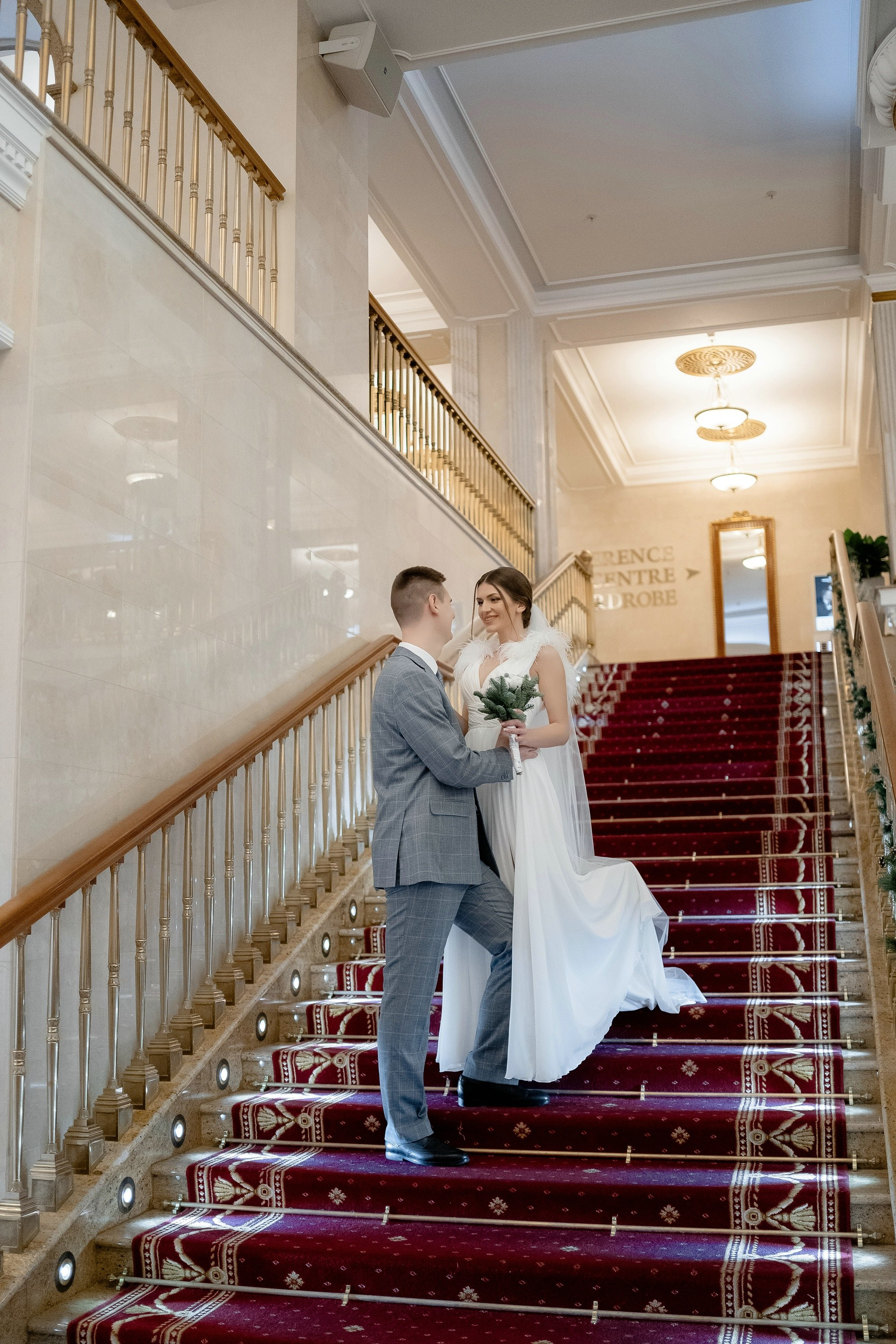 Свадебная фотосессия в Radisson Collection Hotel. Свадебный и семейный фотограф в Москве Светлана Зоткина