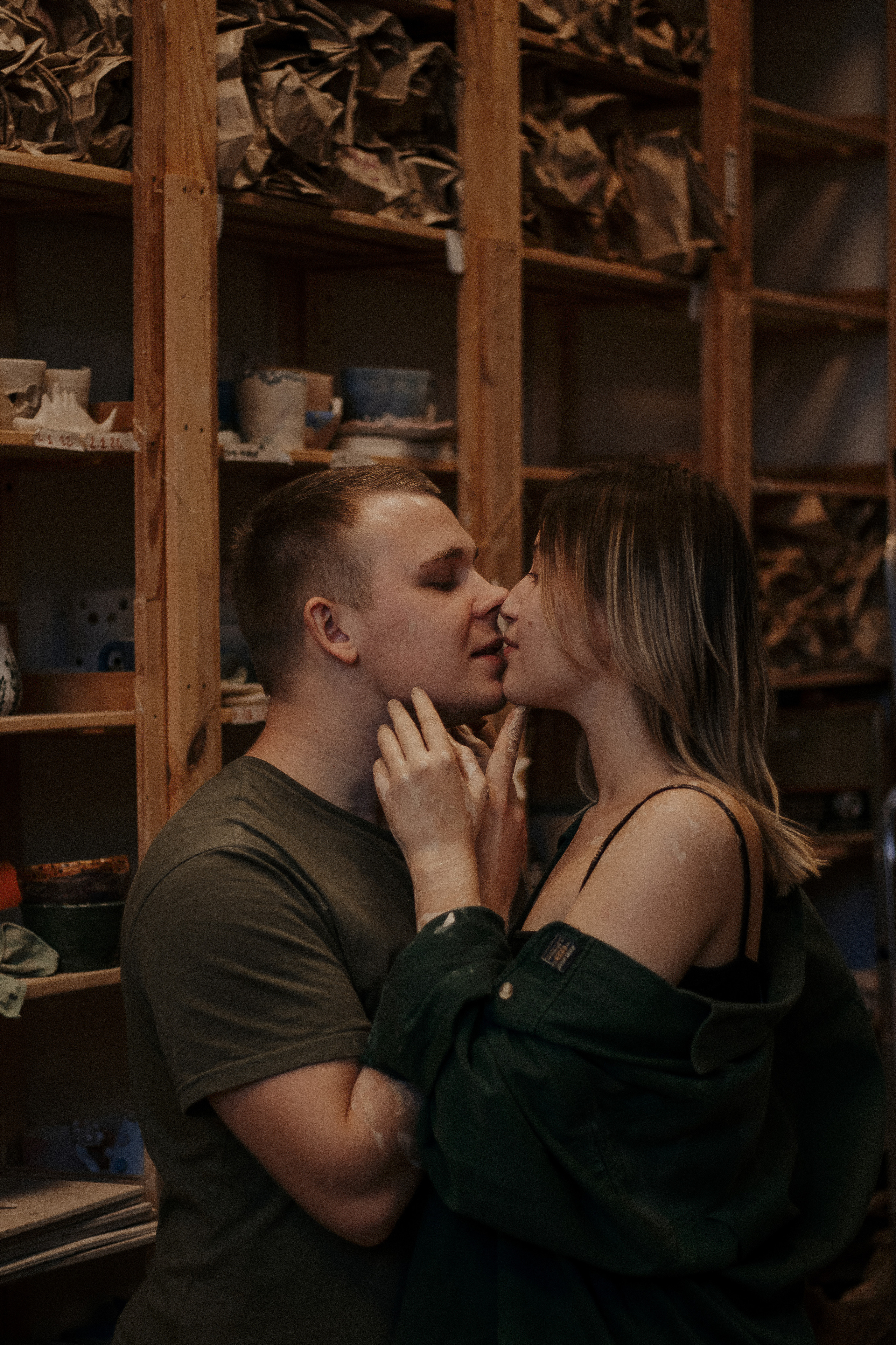 Лавстори в гончарной мастерской Петербурга. Фотограф в Санкт-Петербурге Лиза Семченкова