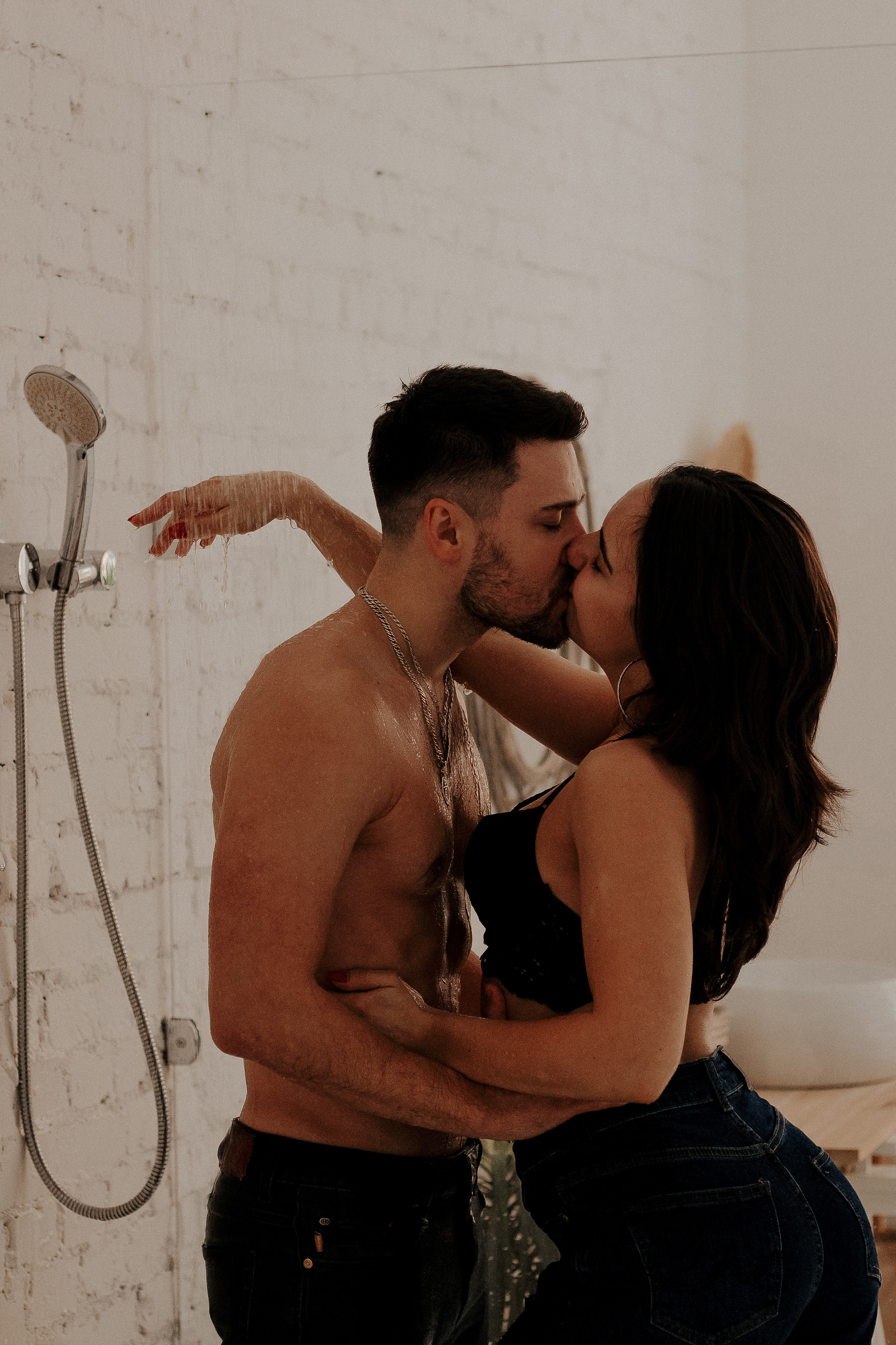 Горячая съемка в душе. Фотограф в Санкт-Петербурге Лиза Семченкова