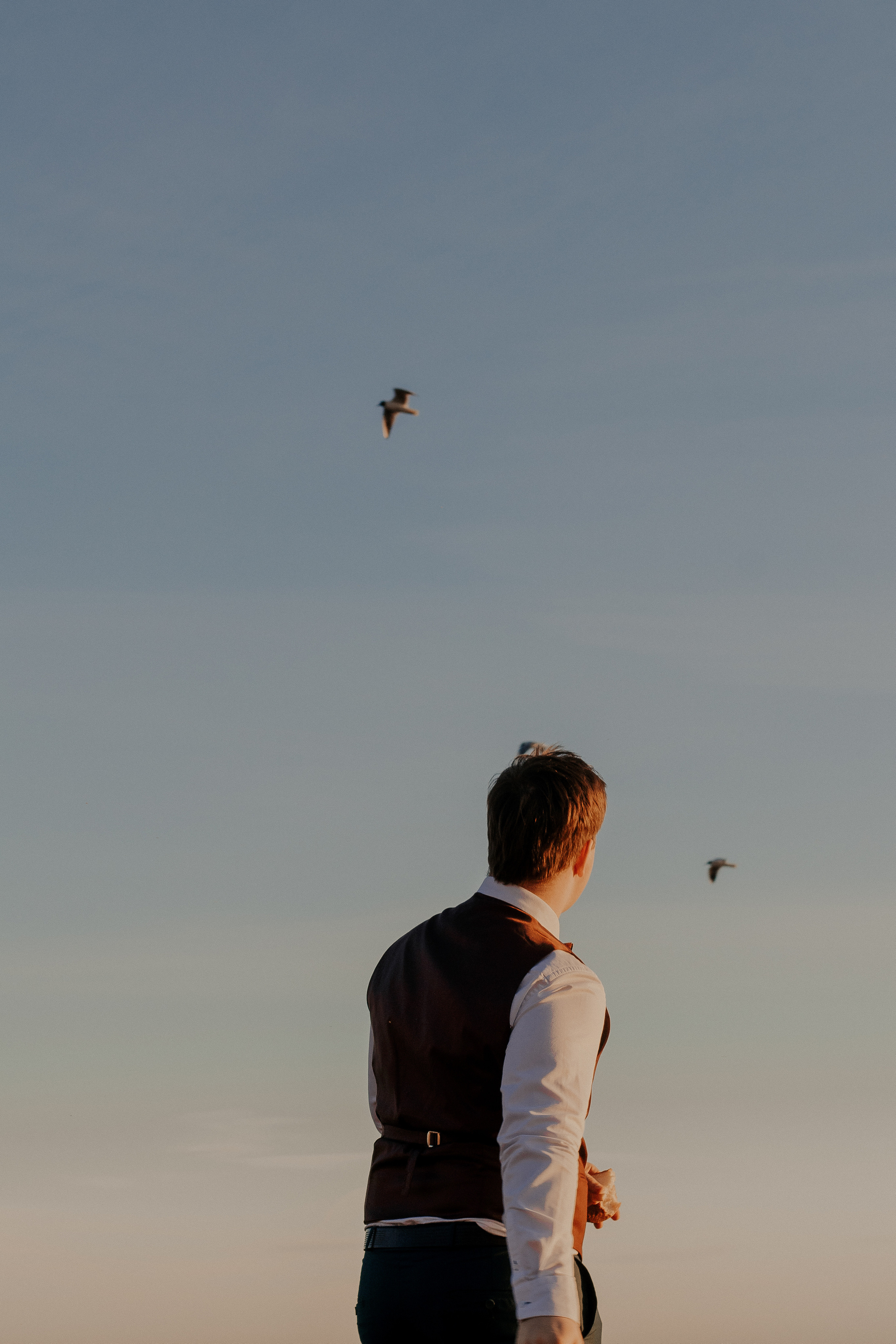 Свадебная фотосессия только для двоих на заливе. Фотограф в Санкт-Петербурге Лиза Семченкова