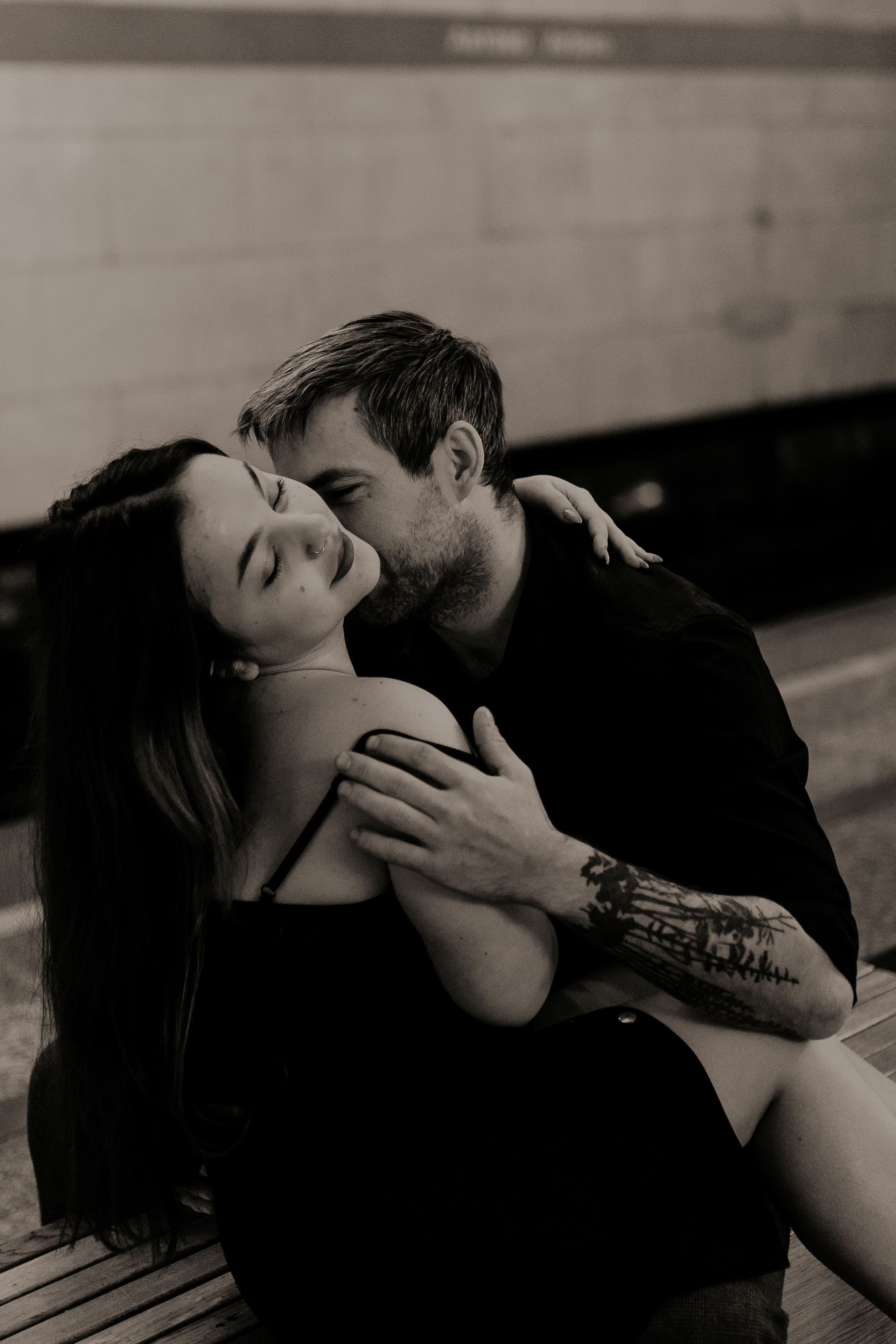 Lovestory в метро Петербурга. Фотограф в Санкт-Петербурге Лиза Семченкова