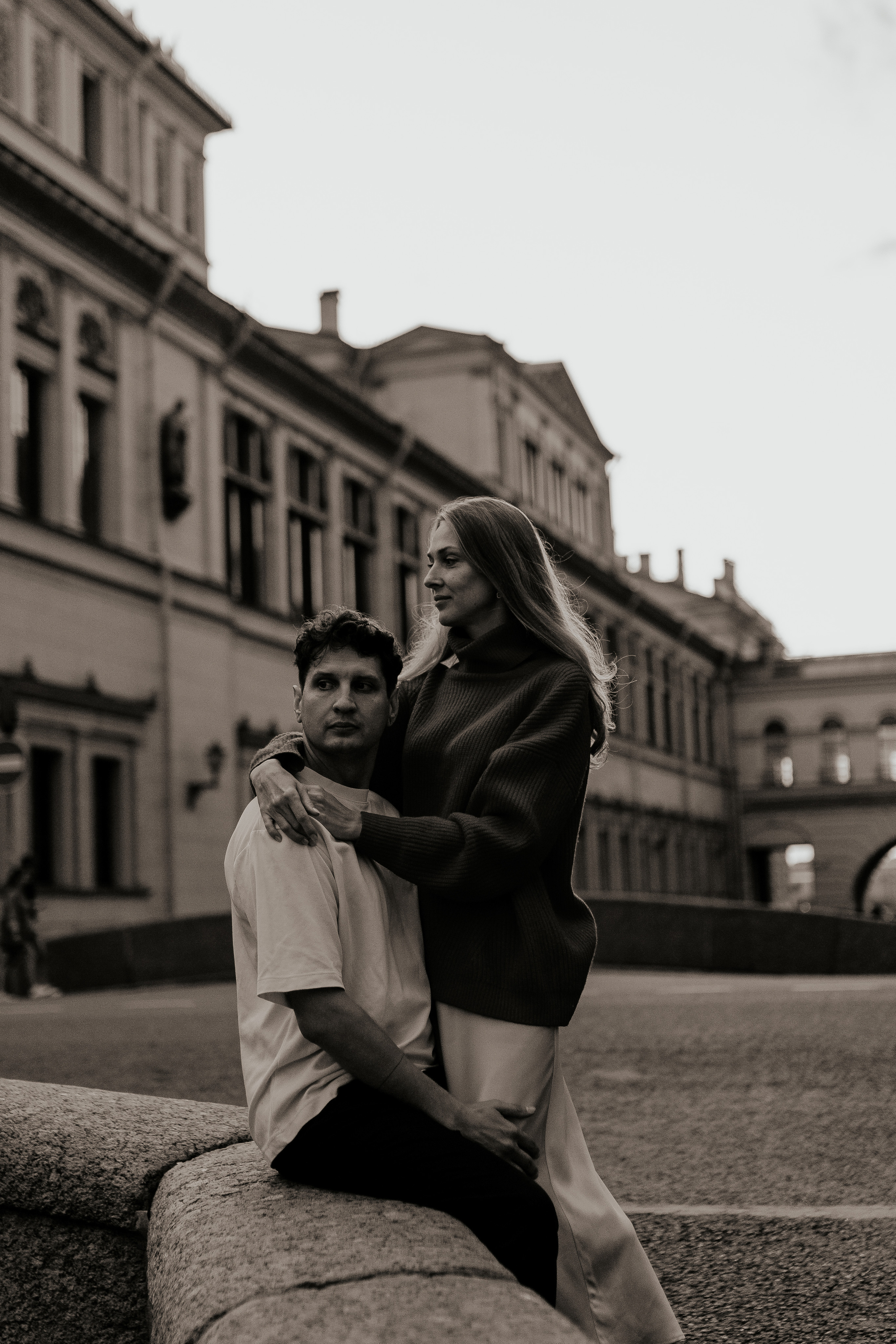 Прогулка влюбленных на кораблике по рекам и каналам. Фотограф в Санкт-Петербурге Лиза Семченкова