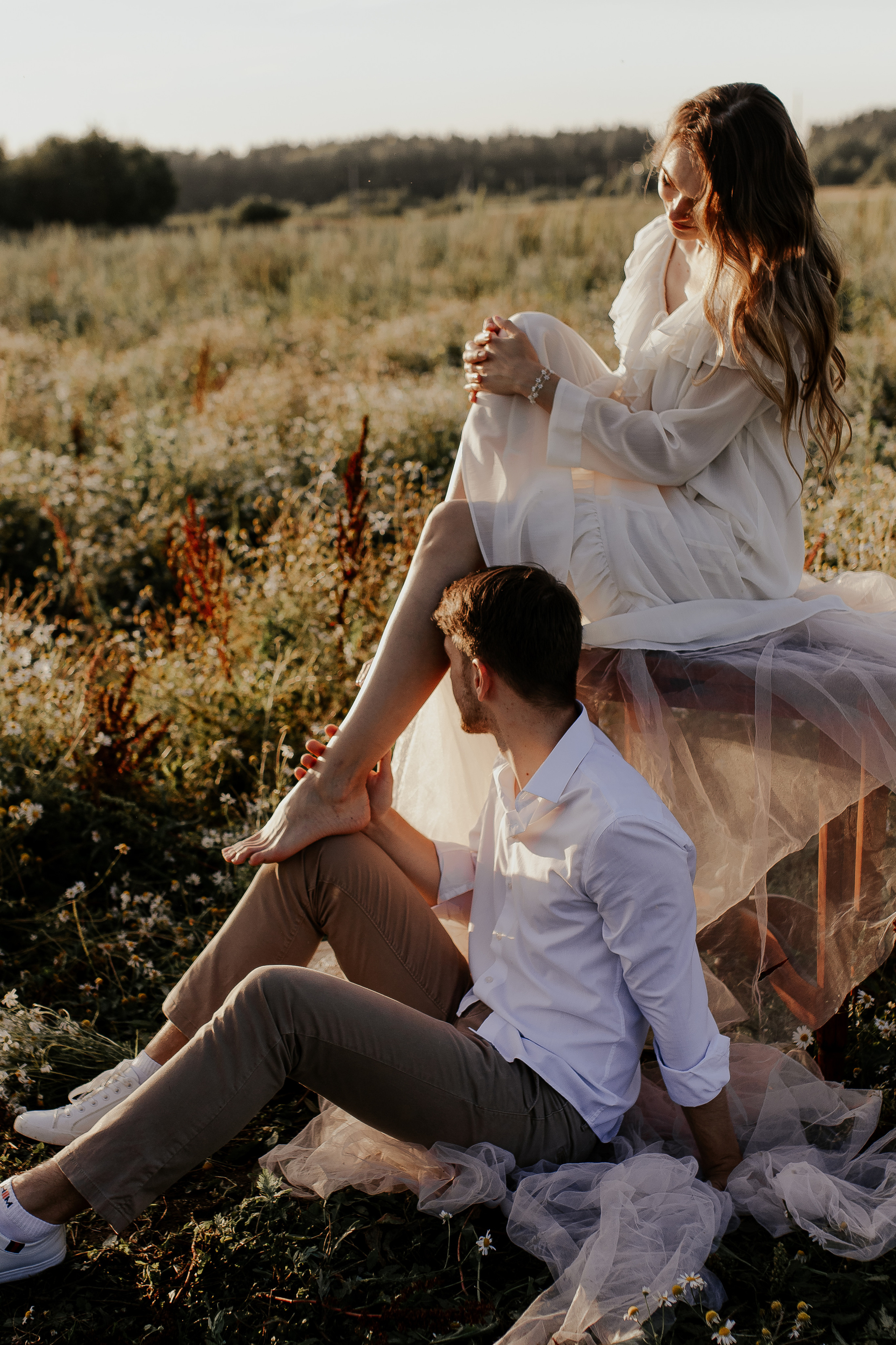 Нежная история любви в поле. Фотограф в Санкт-Петербурге Лиза Семченкова