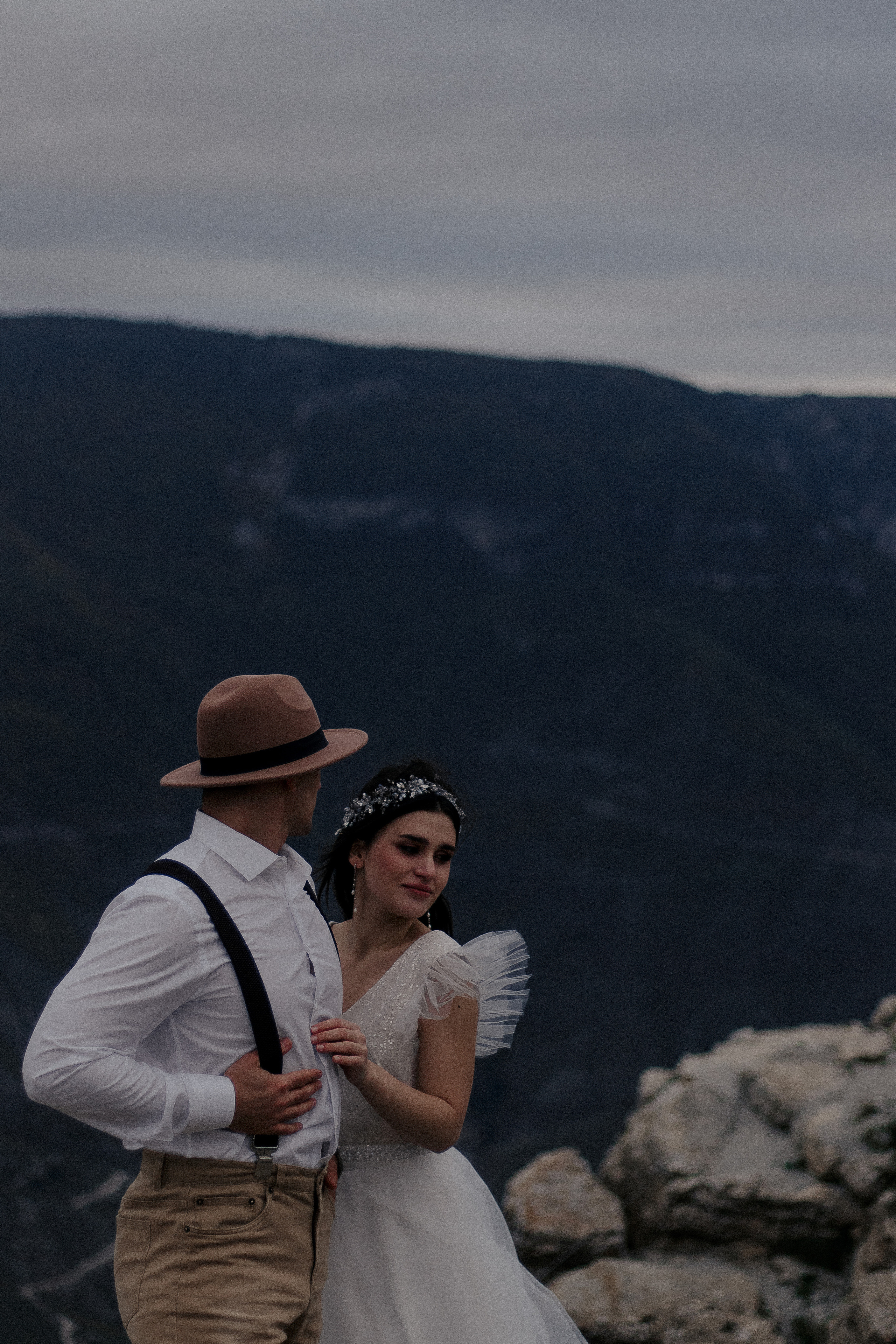 Свадебная lovestory в горах. Фотограф в Санкт-Петербурге Лиза Семченкова