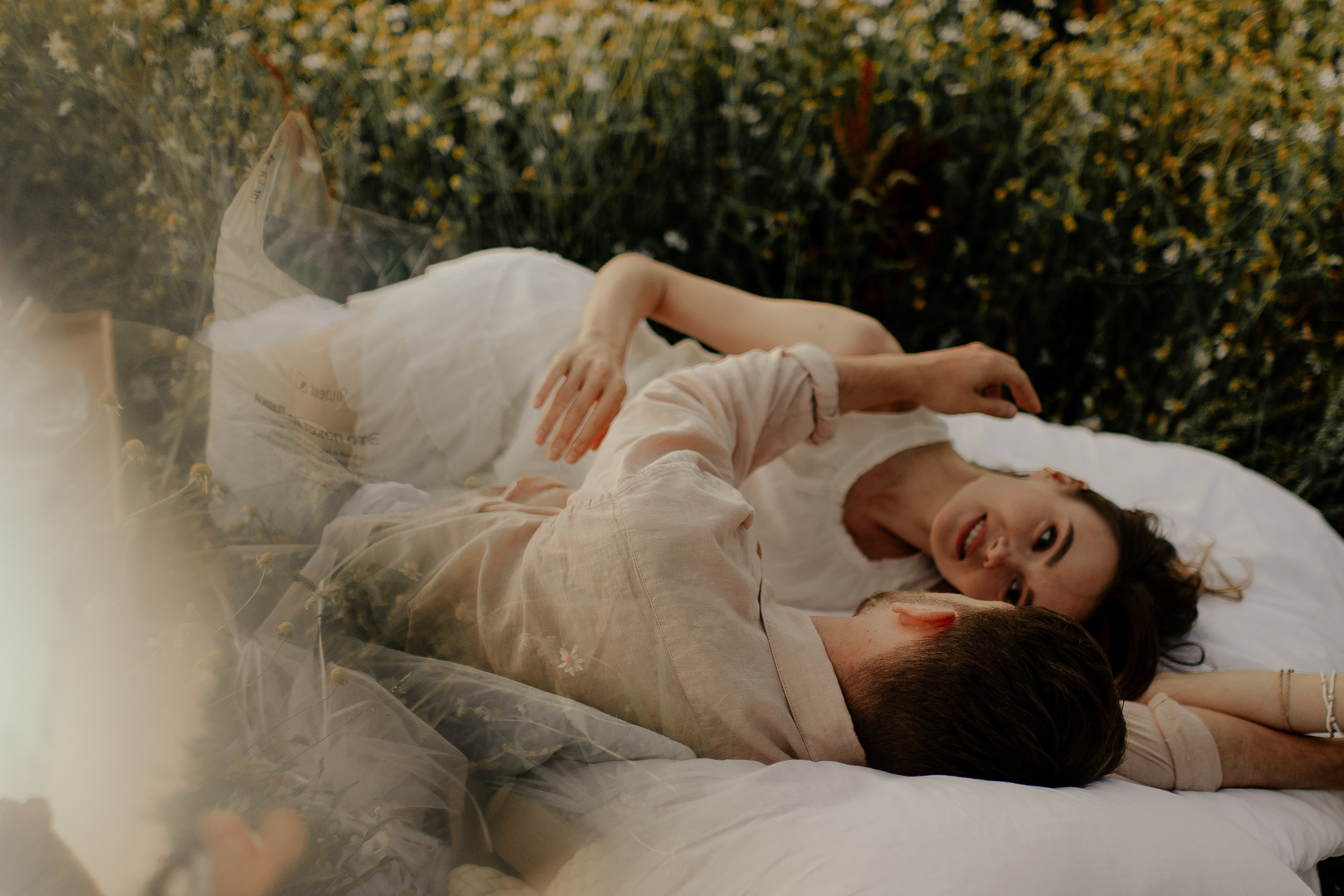 Нежная история любви в поле. Фотограф в Санкт-Петербурге Лиза Семченкова