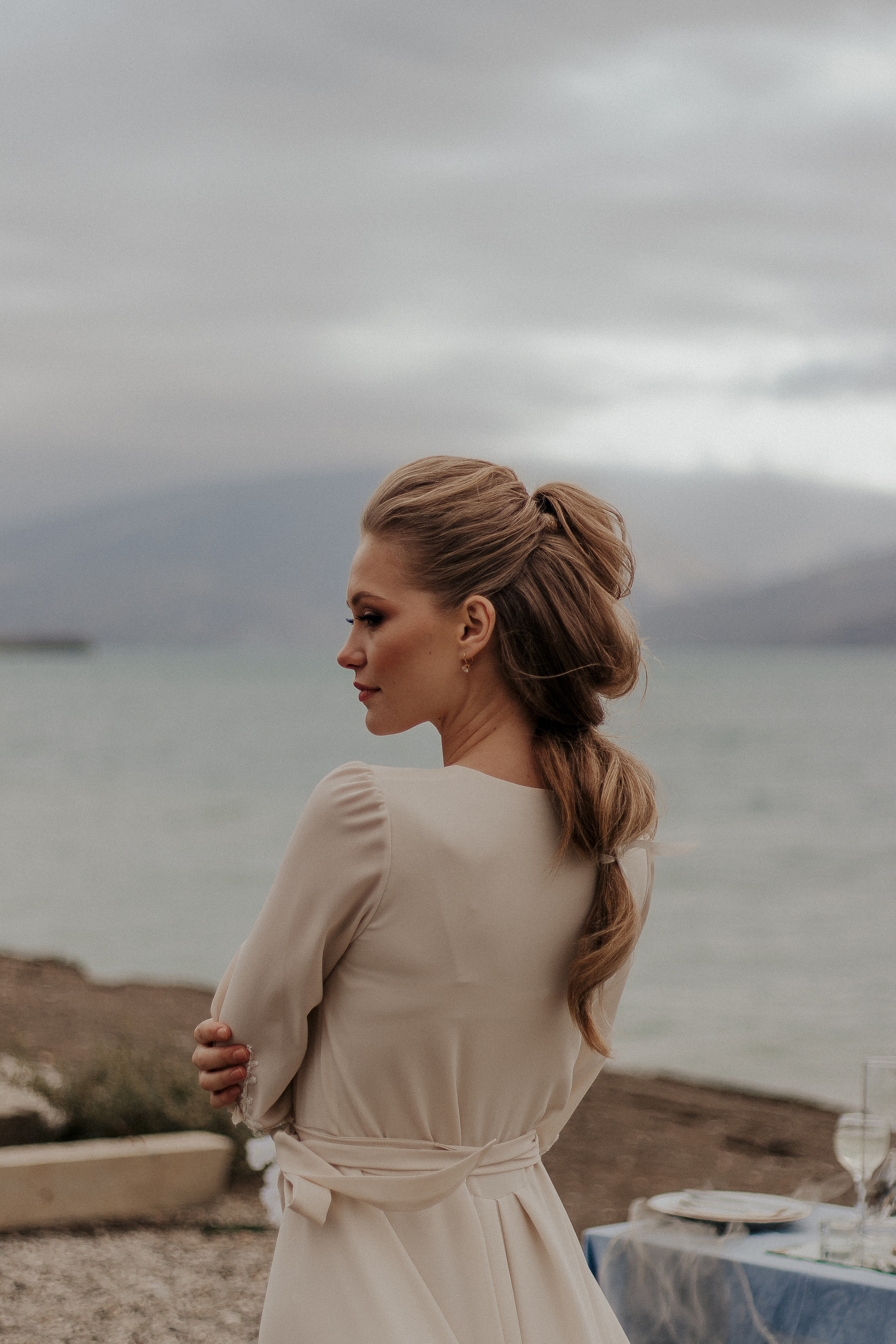 Море внутри — свадебная фотосессия у озера в Дагестане. Фотограф в Санкт-Петербурге Лиза Семченкова