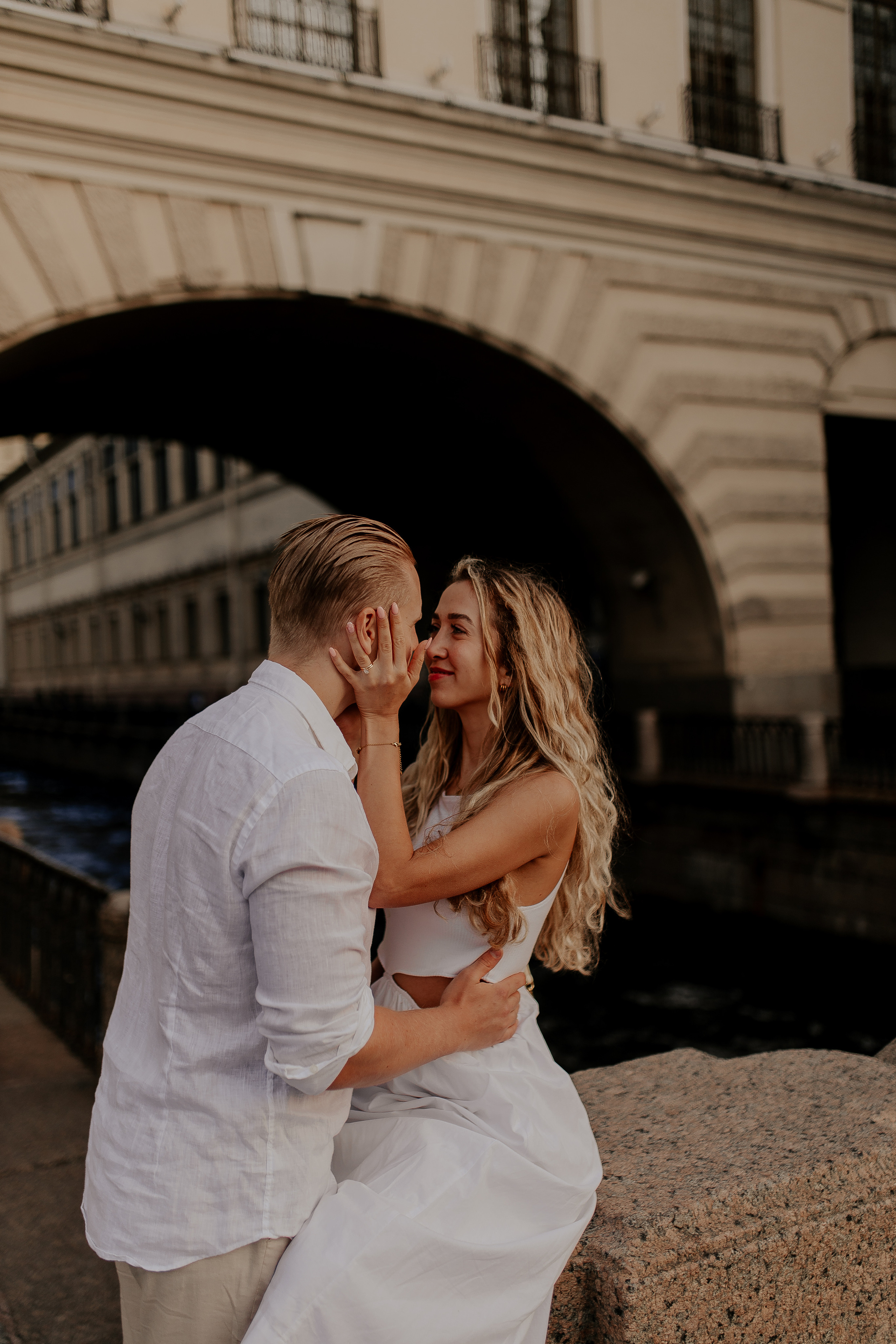 Любовь на улицах Петербурга. Фотограф в Санкт-Петербурге Лиза Семченкова