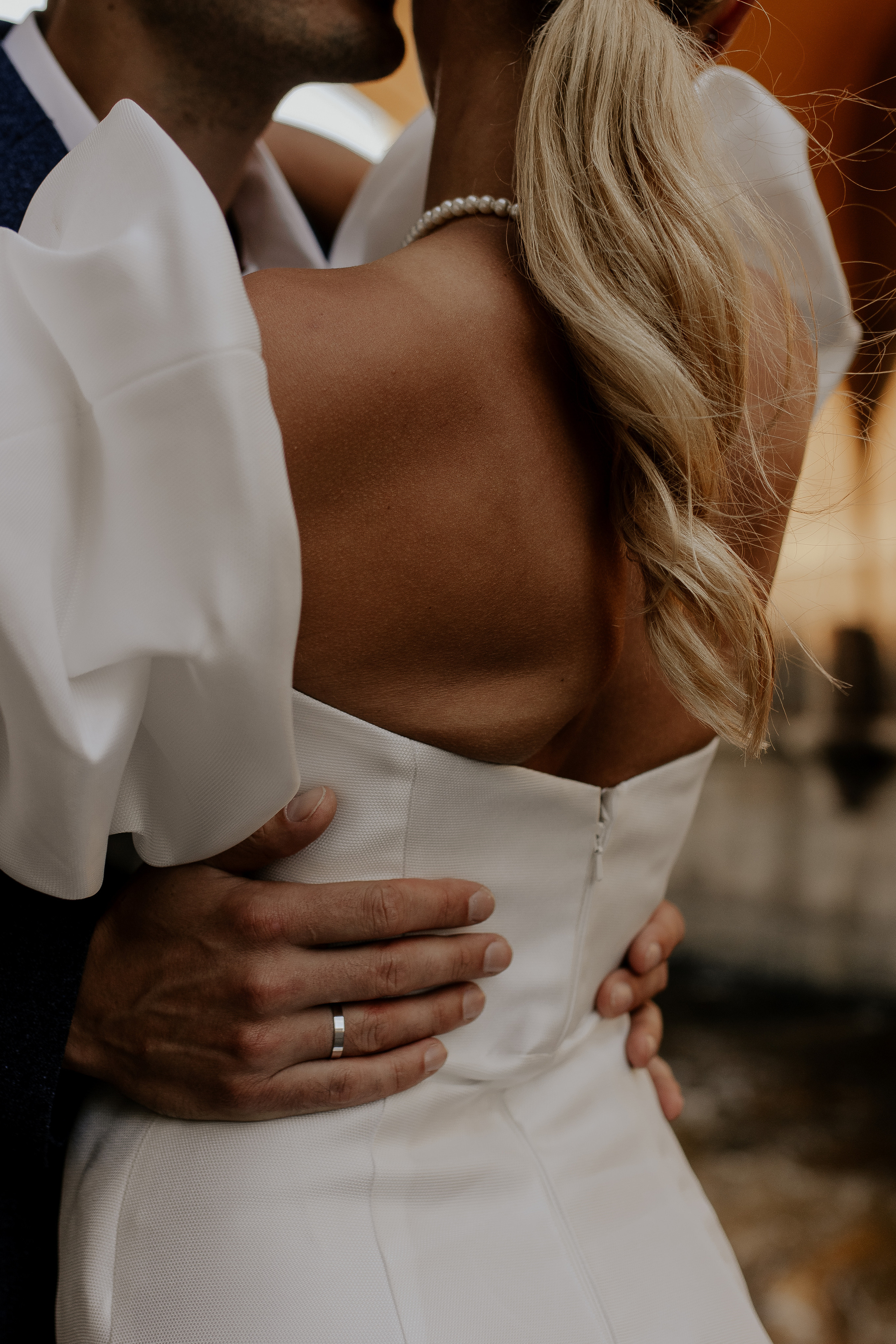 Свадебная прогулка по улицам Петербурга. Фотограф в Санкт-Петербурге Лиза Семченкова