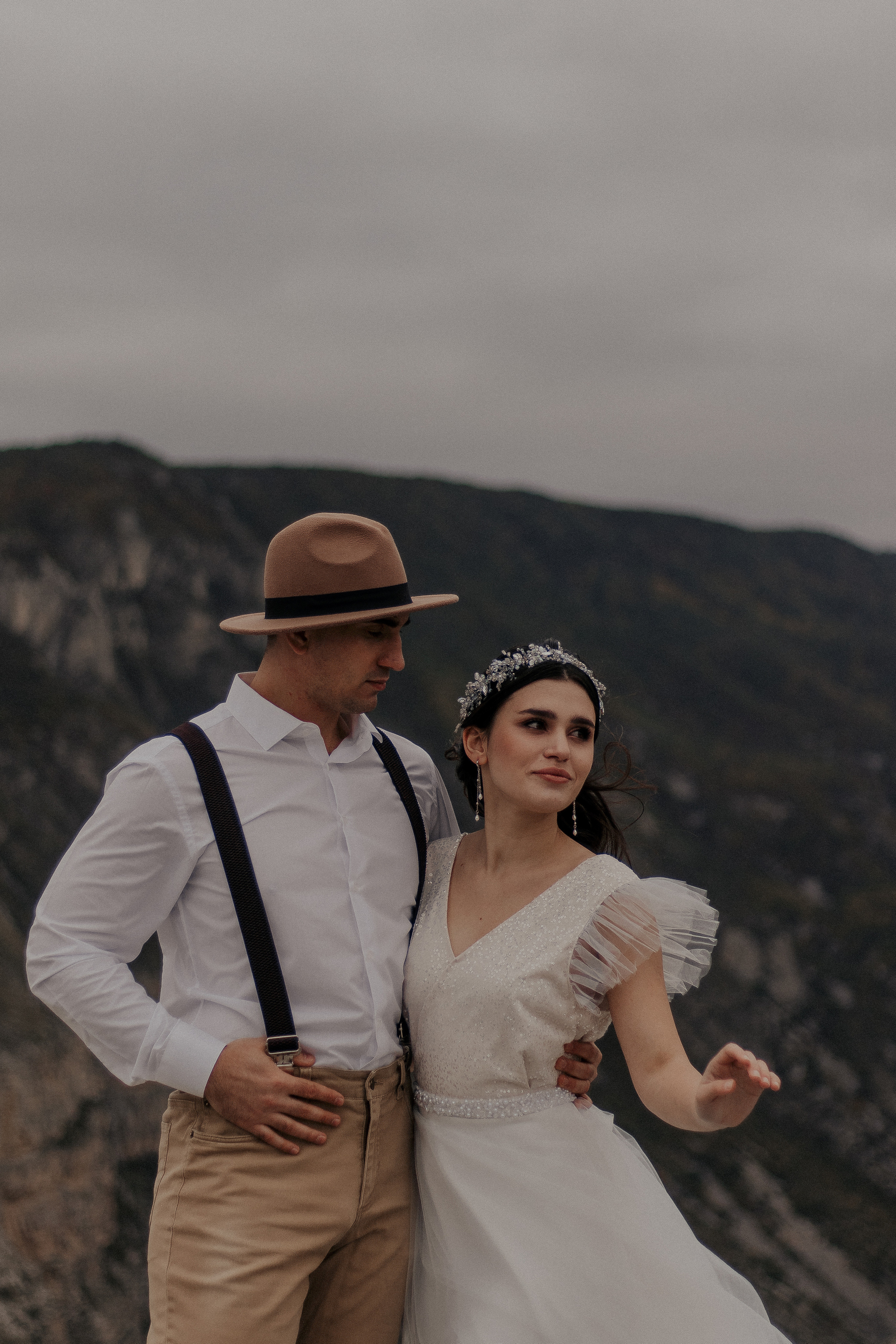 Свадебная lovestory в горах. Фотограф в Санкт-Петербурге Лиза Семченкова