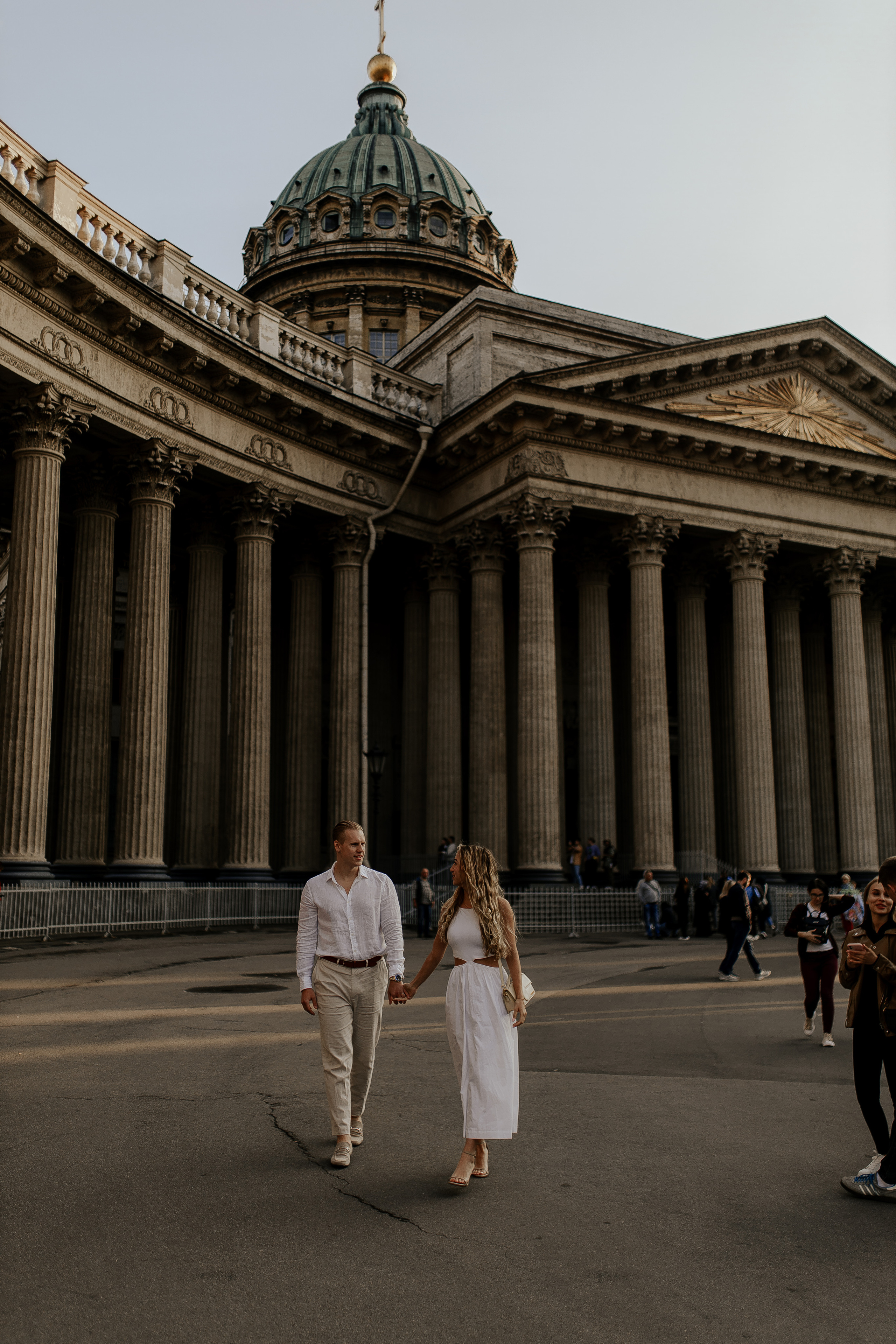 Любовь на улицах Петербурга. Фотограф в Санкт-Петербурге Лиза Семченкова