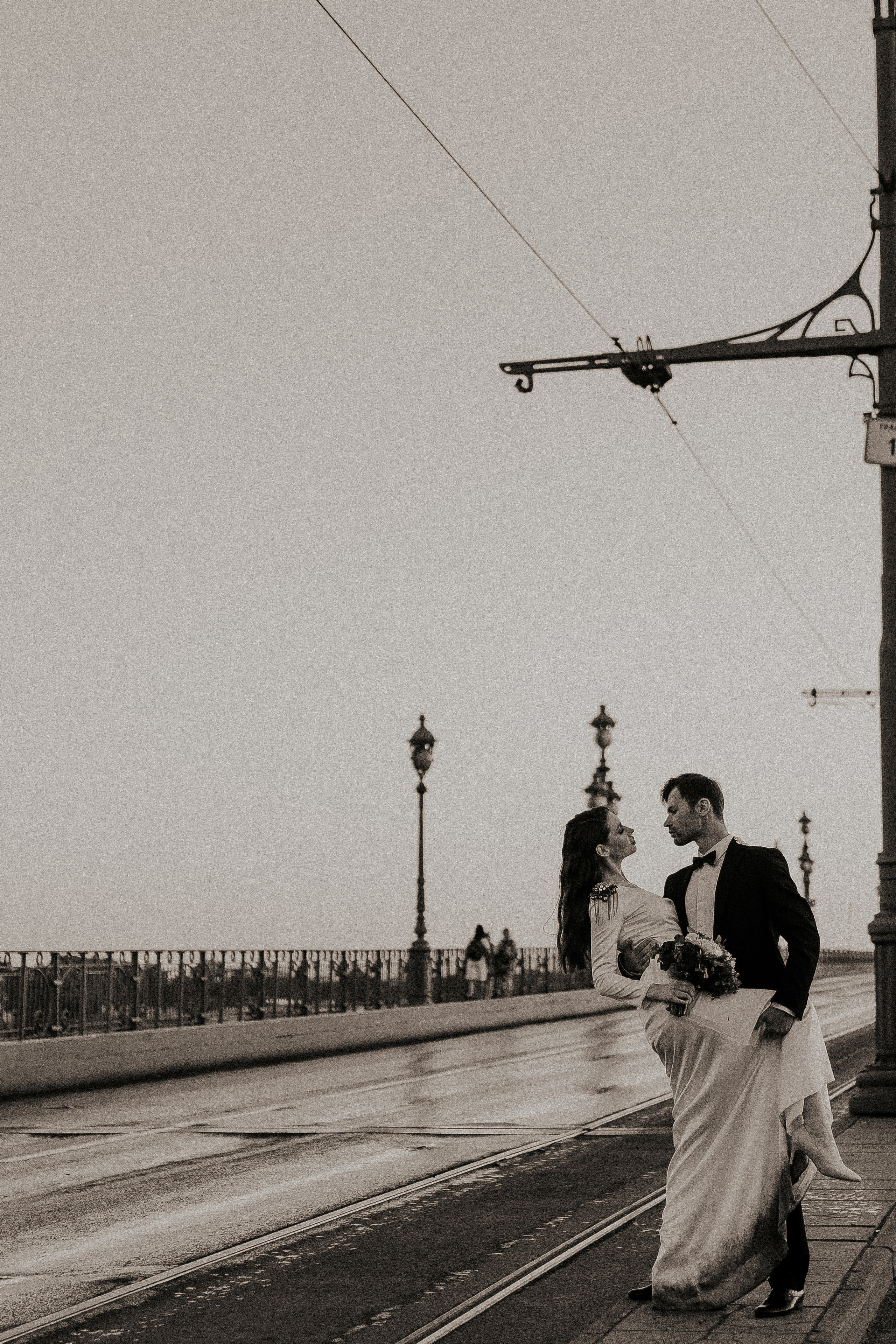 Свадьба на рассвете в Петербурге. Фотограф в Санкт-Петербурге Лиза Семченкова