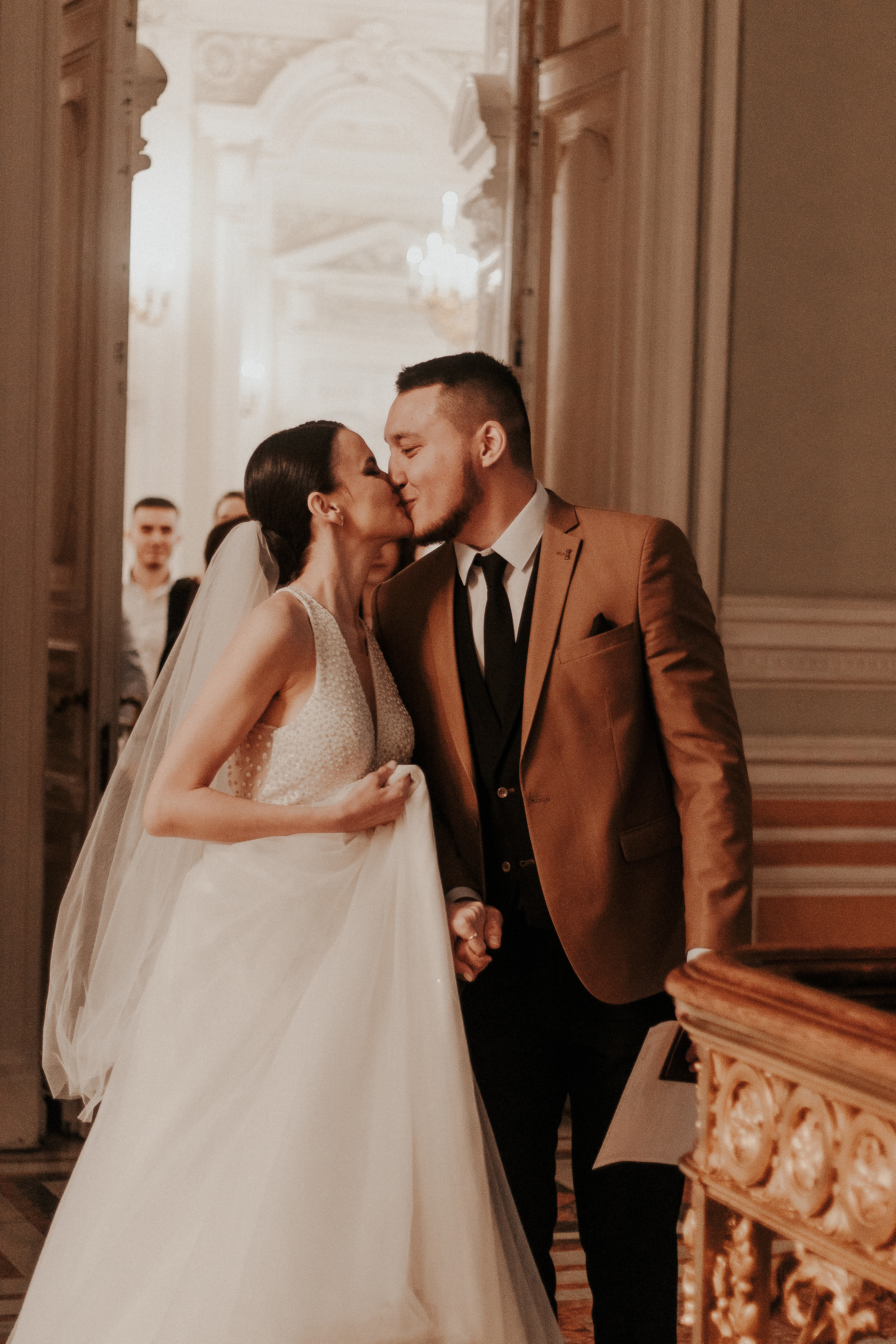 Нежная свадебная история в первом дворце Петербурга. Фотограф в Санкт-Петербурге Лиза Семченкова