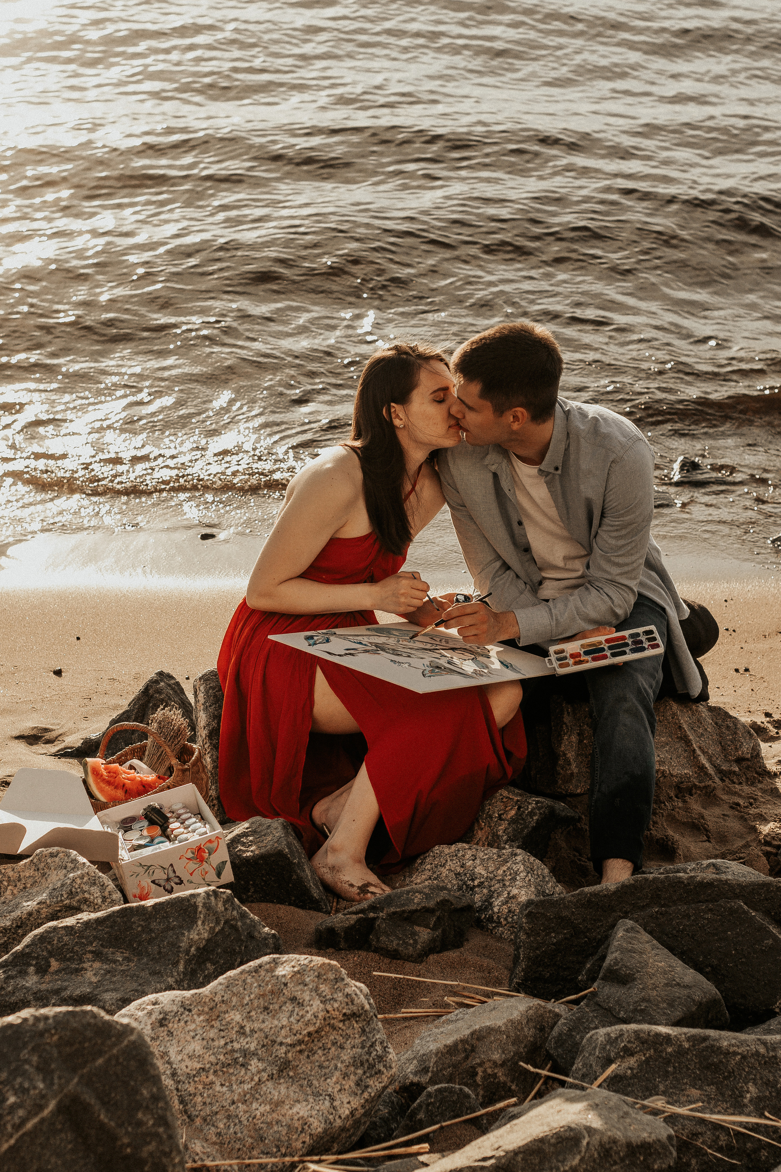 Лавстори на заливе в Петербурге. Фотограф в Санкт-Петербурге Лиза Семченкова