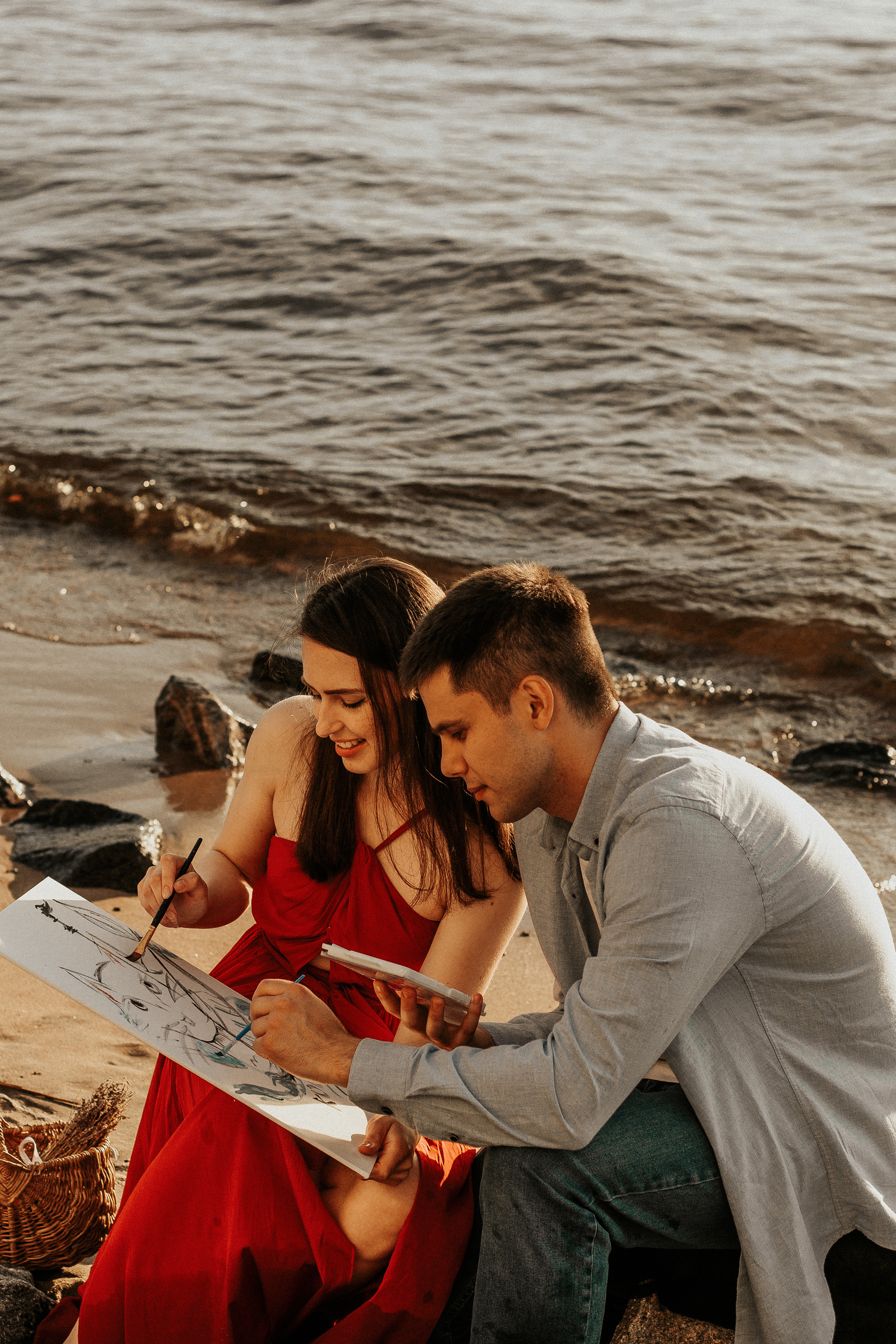 Лавстори на заливе в Петербурге. Фотограф в Санкт-Петербурге Лиза Семченкова