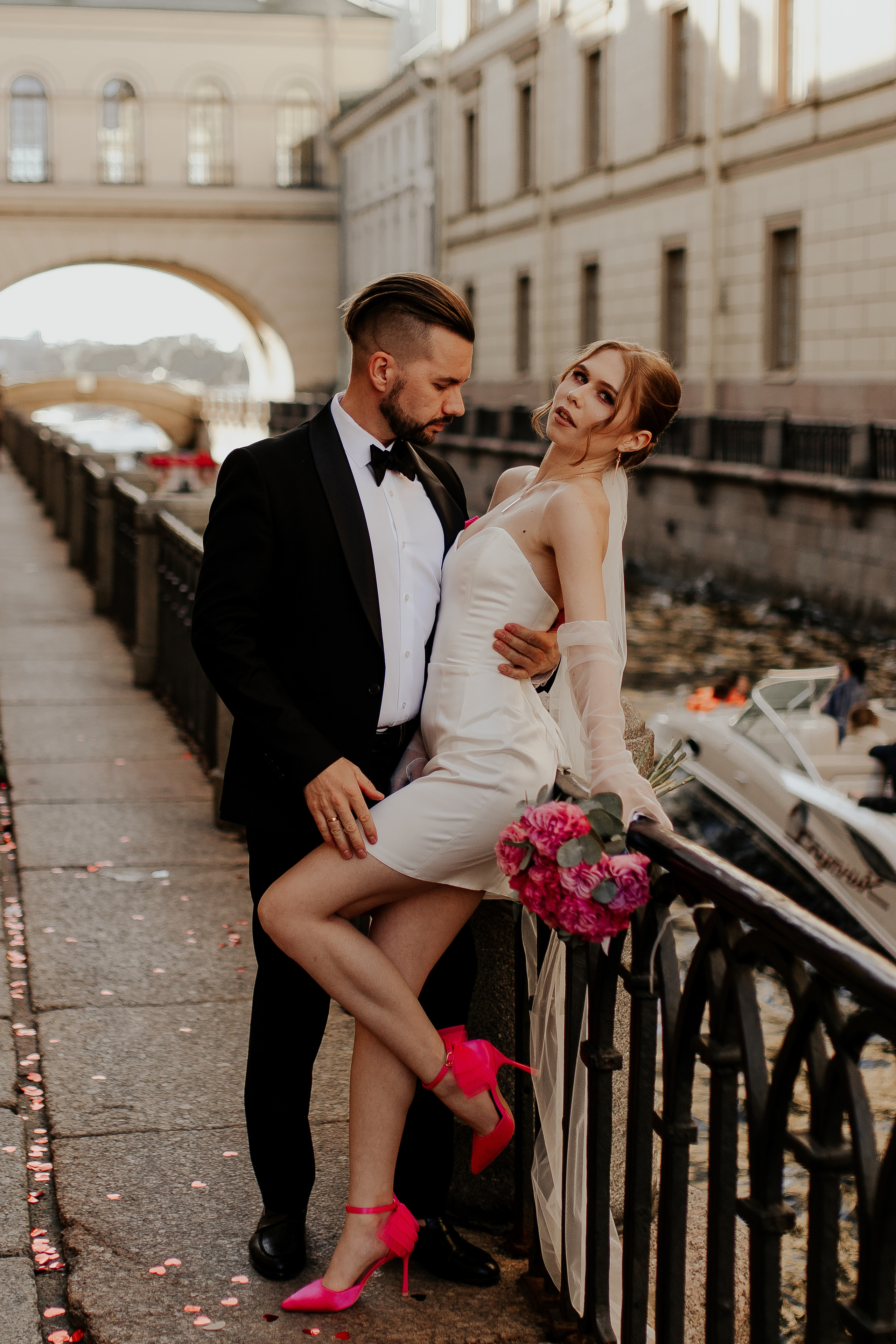 Стильная свадебная съемка с акцентом на розовое. Фотограф в Санкт-Петербурге Лиза Семченкова