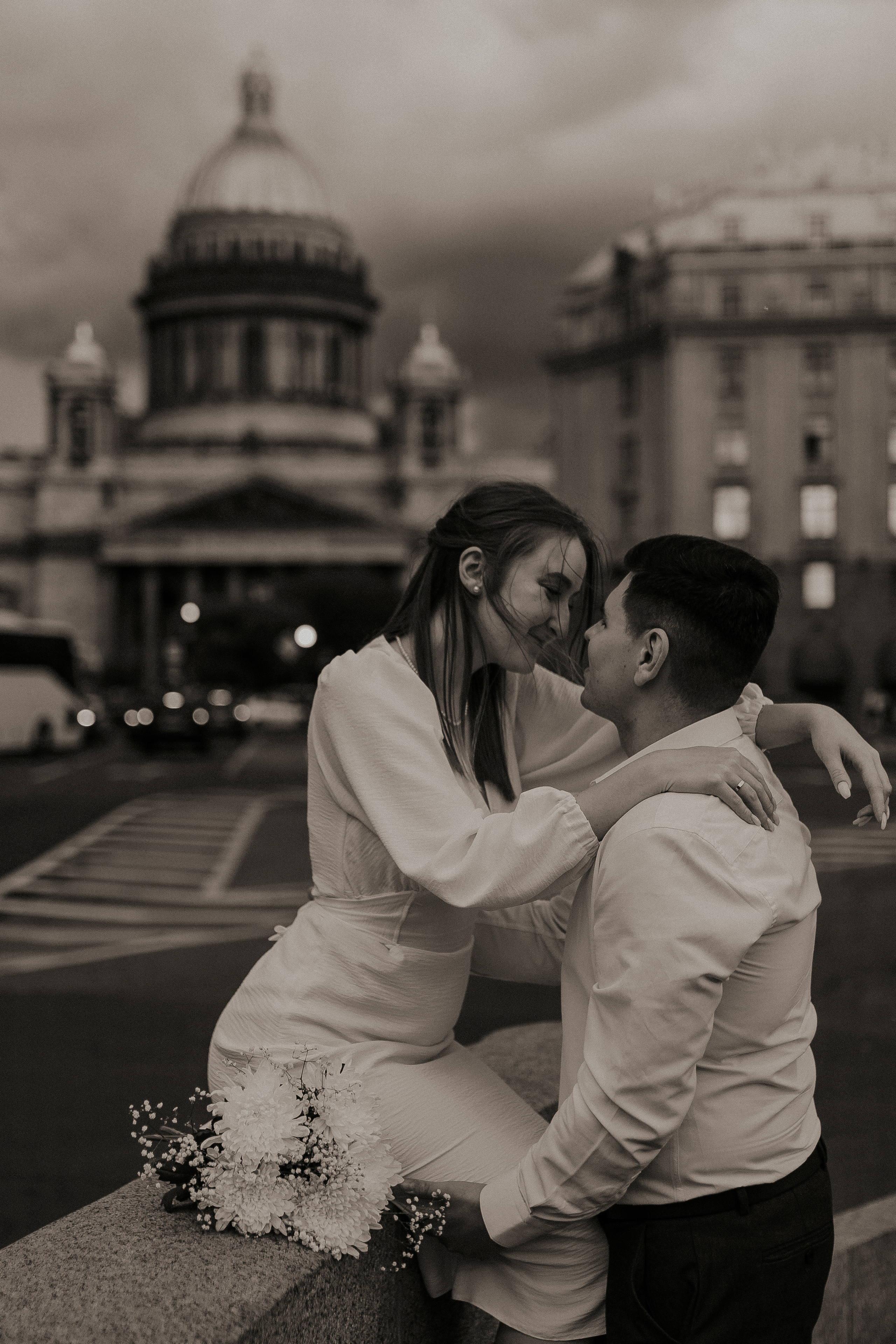 Свадебная история в центре Петербурга. Фотограф в Санкт-Петербурге Лиза Семченкова