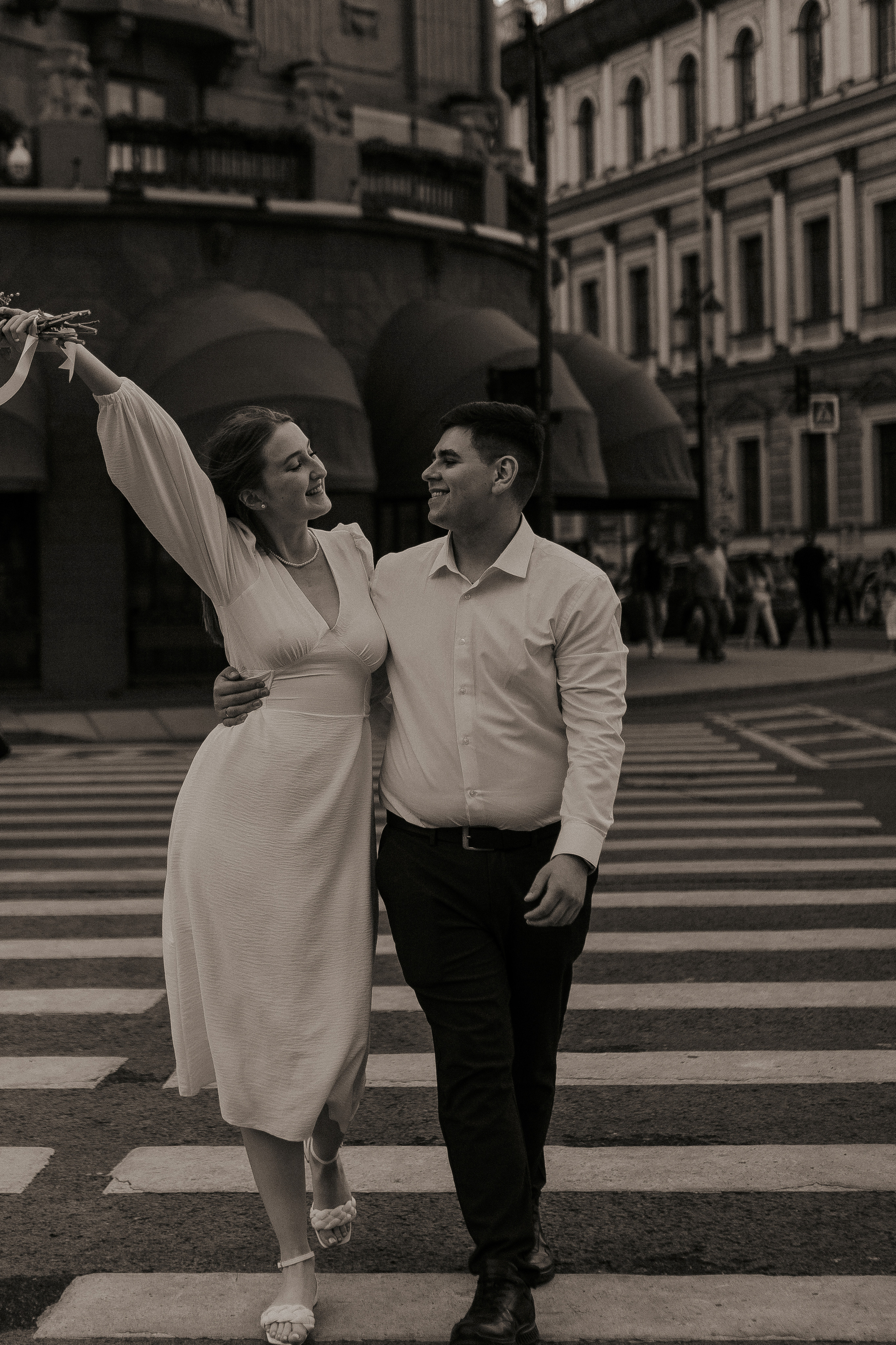 Свадебная история в центре Петербурга. Фотограф в Санкт-Петербурге Лиза Семченкова