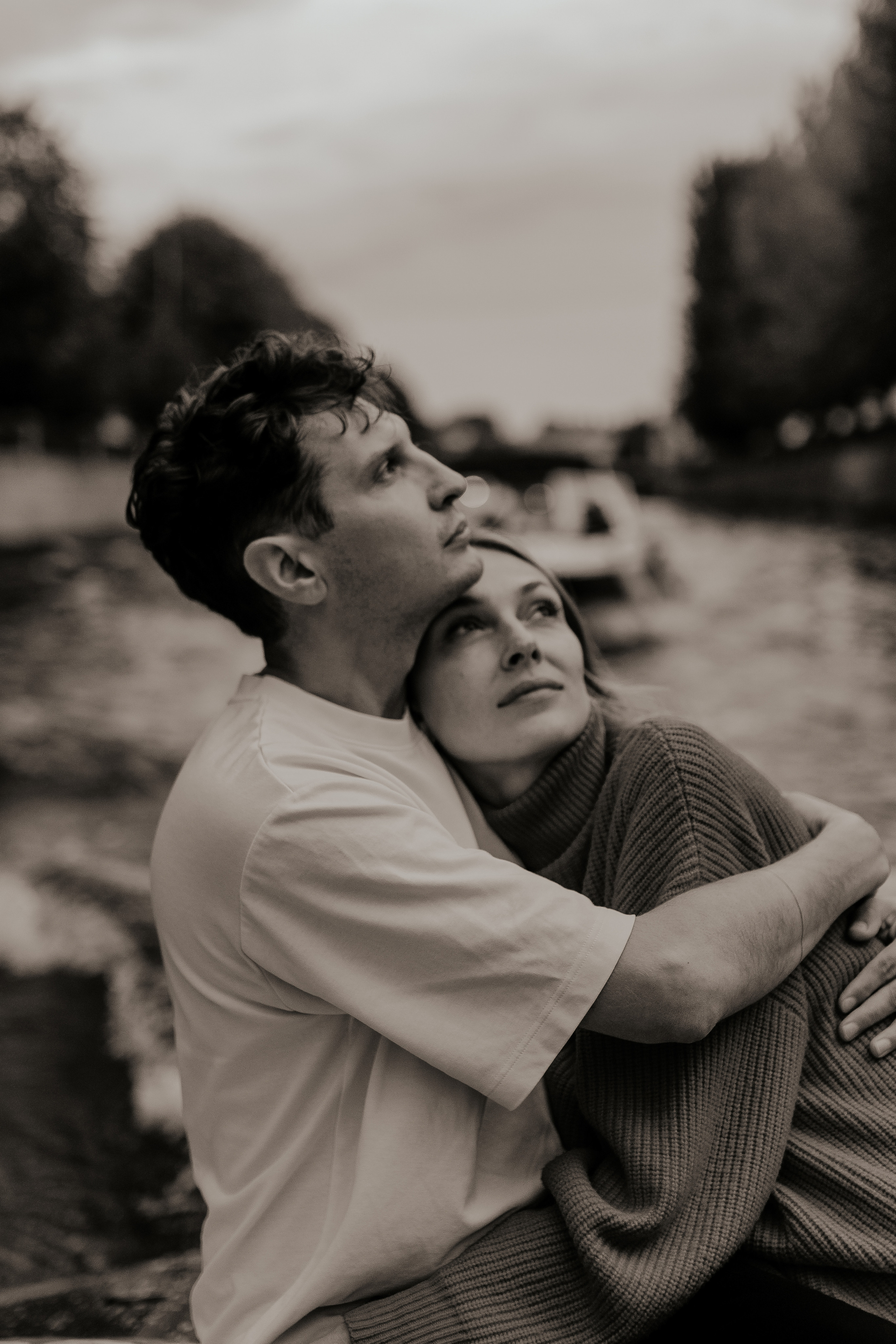 Прогулка влюбленных на кораблике по рекам и каналам. Фотограф в Санкт-Петербурге Лиза Семченкова