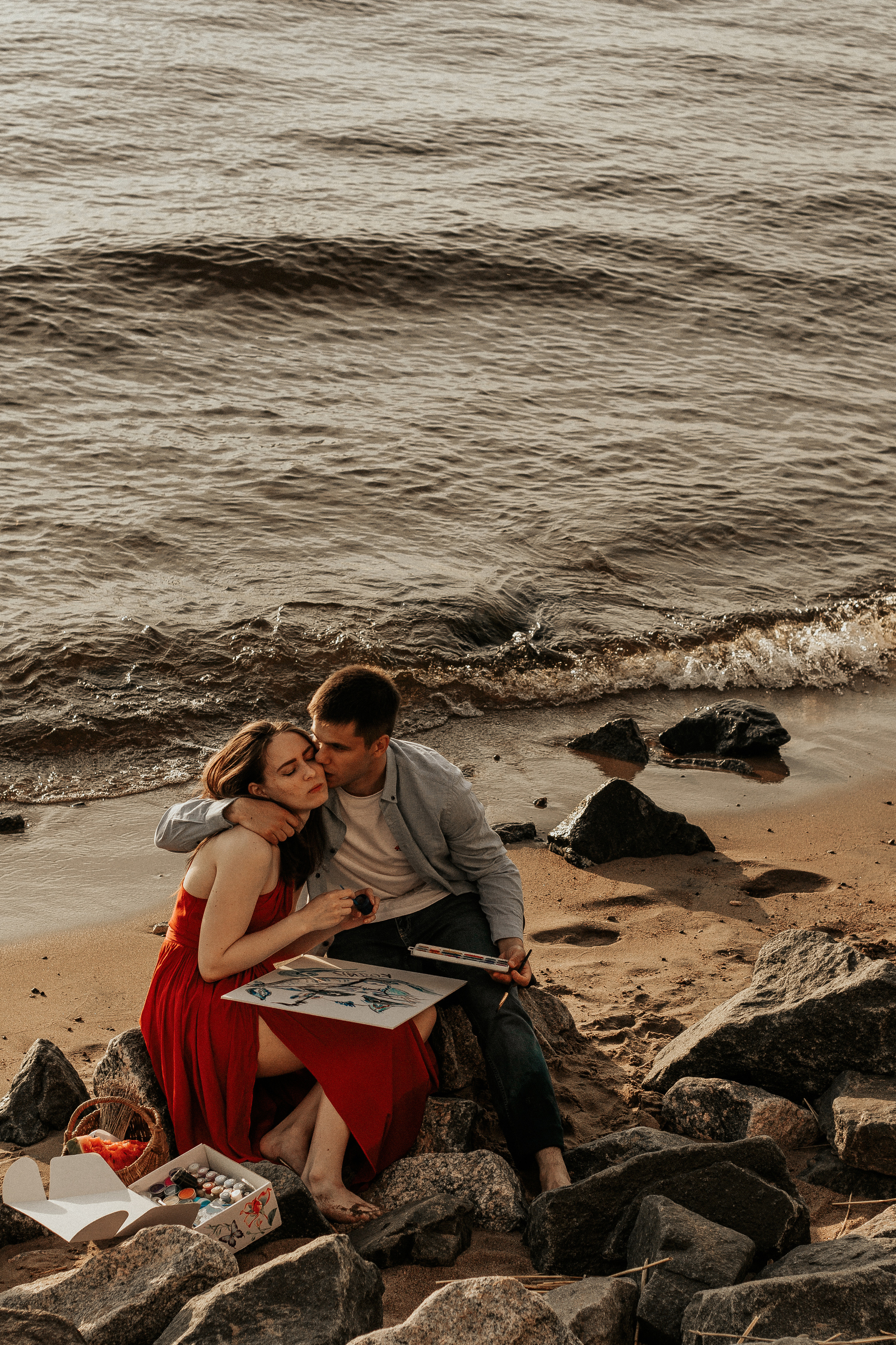 Лавстори на заливе в Петербурге. Фотограф в Санкт-Петербурге Лиза Семченкова