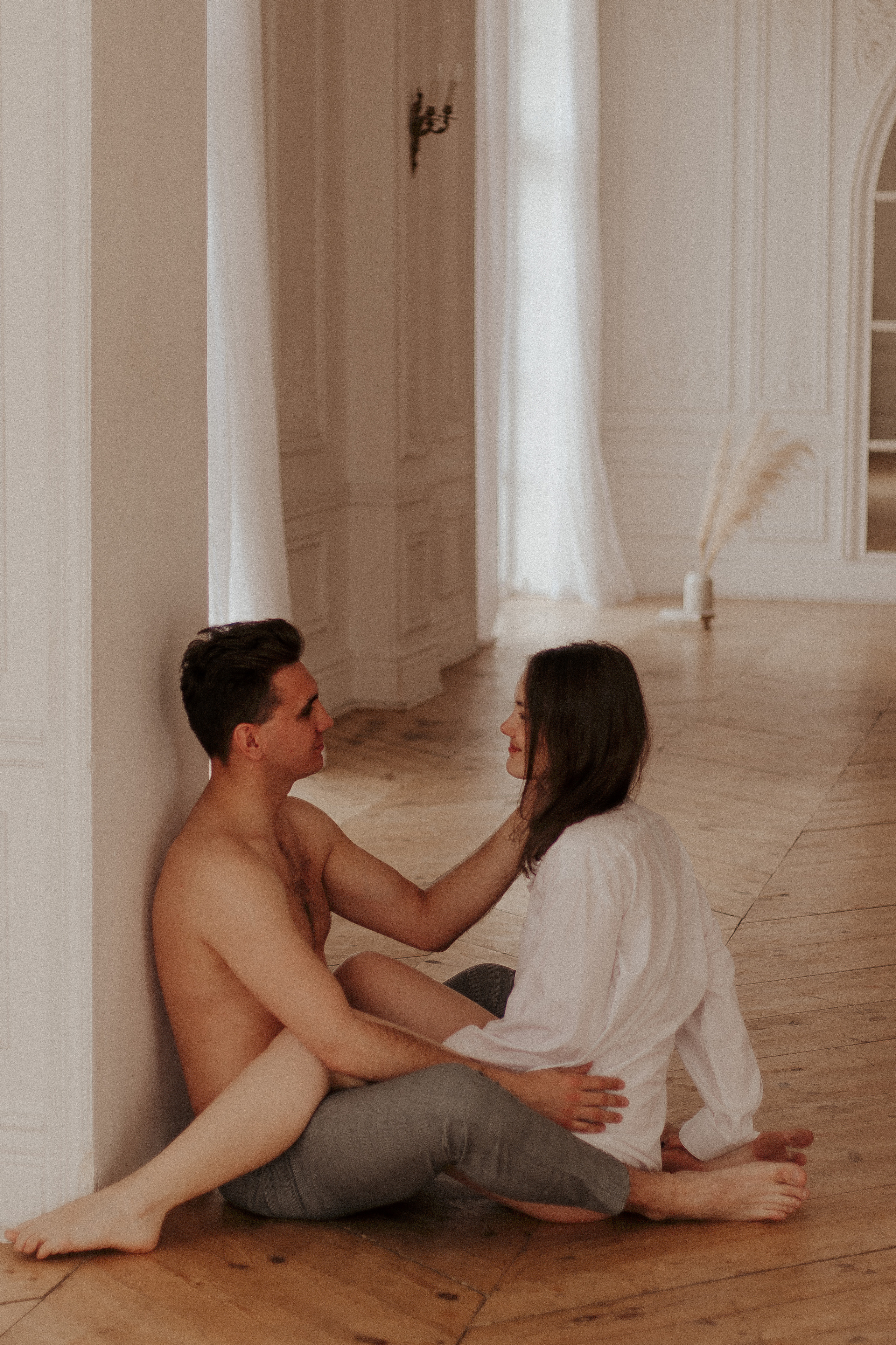 Любовная фотосессия в студии Спб. Фотограф в Санкт-Петербурге Лиза Семченкова