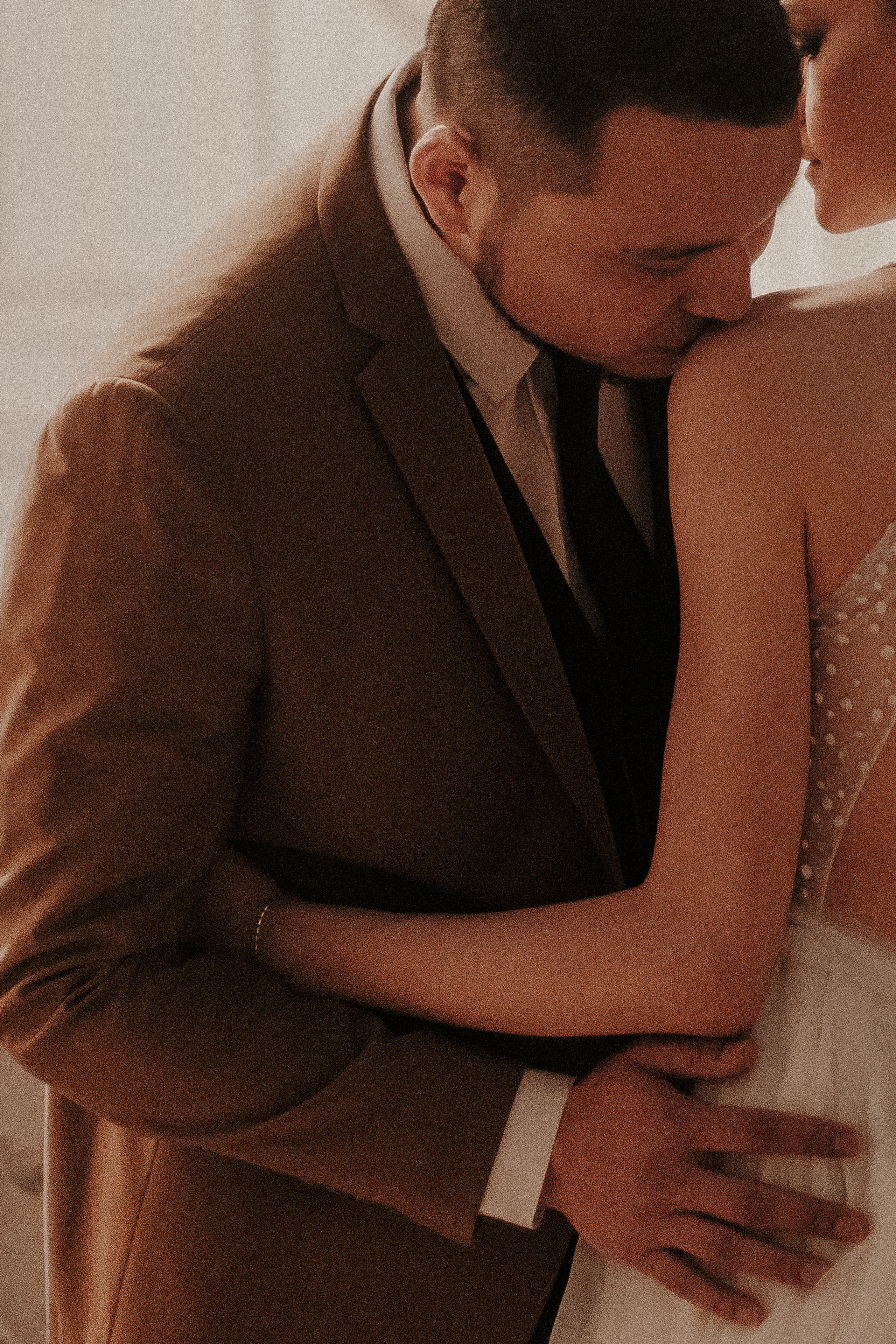 Нежная свадебная история в первом дворце Петербурга. Фотограф в Санкт-Петербурге Лиза Семченкова