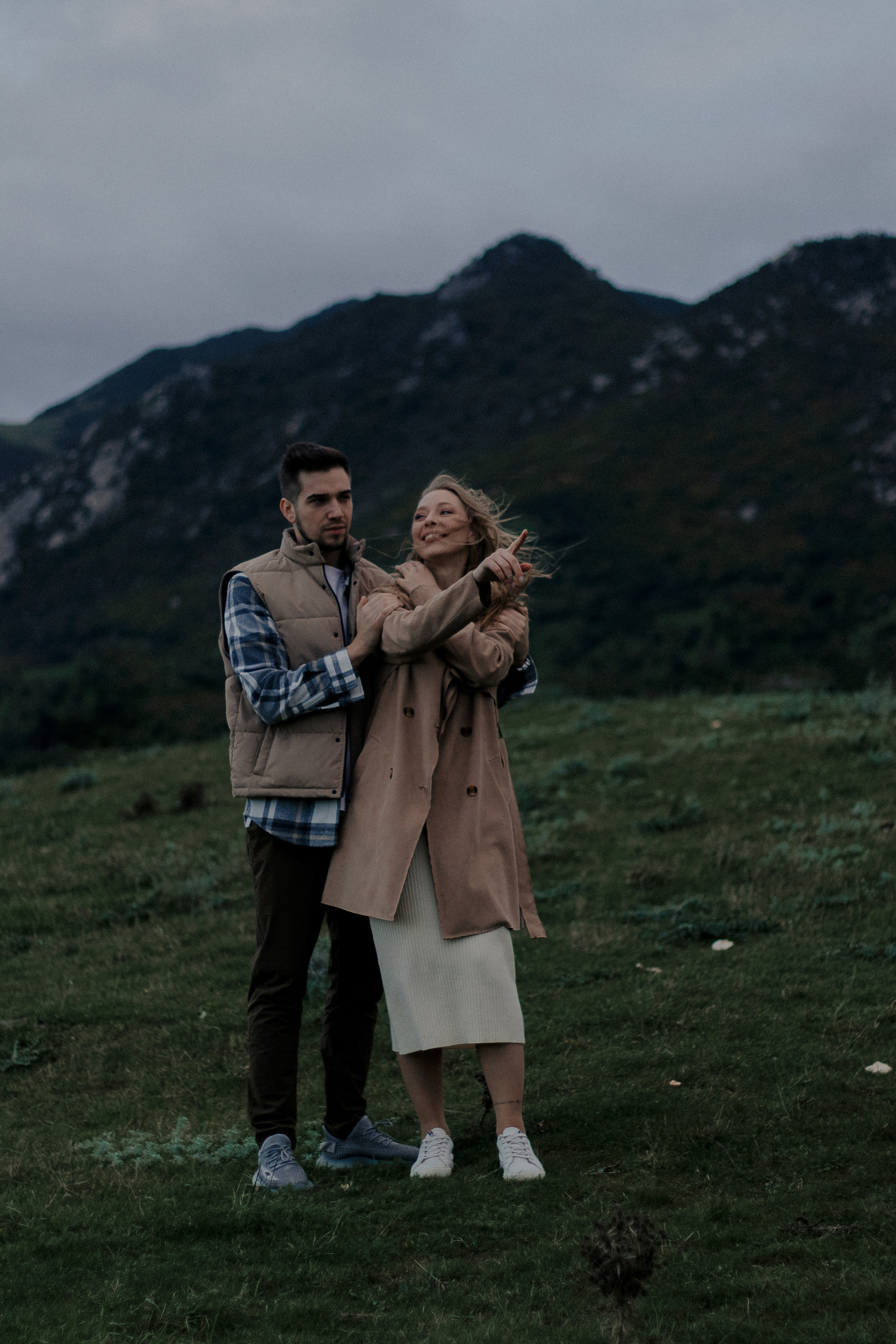 Влюбленные в горах. Фотограф в Санкт-Петербурге Лиза Семченкова