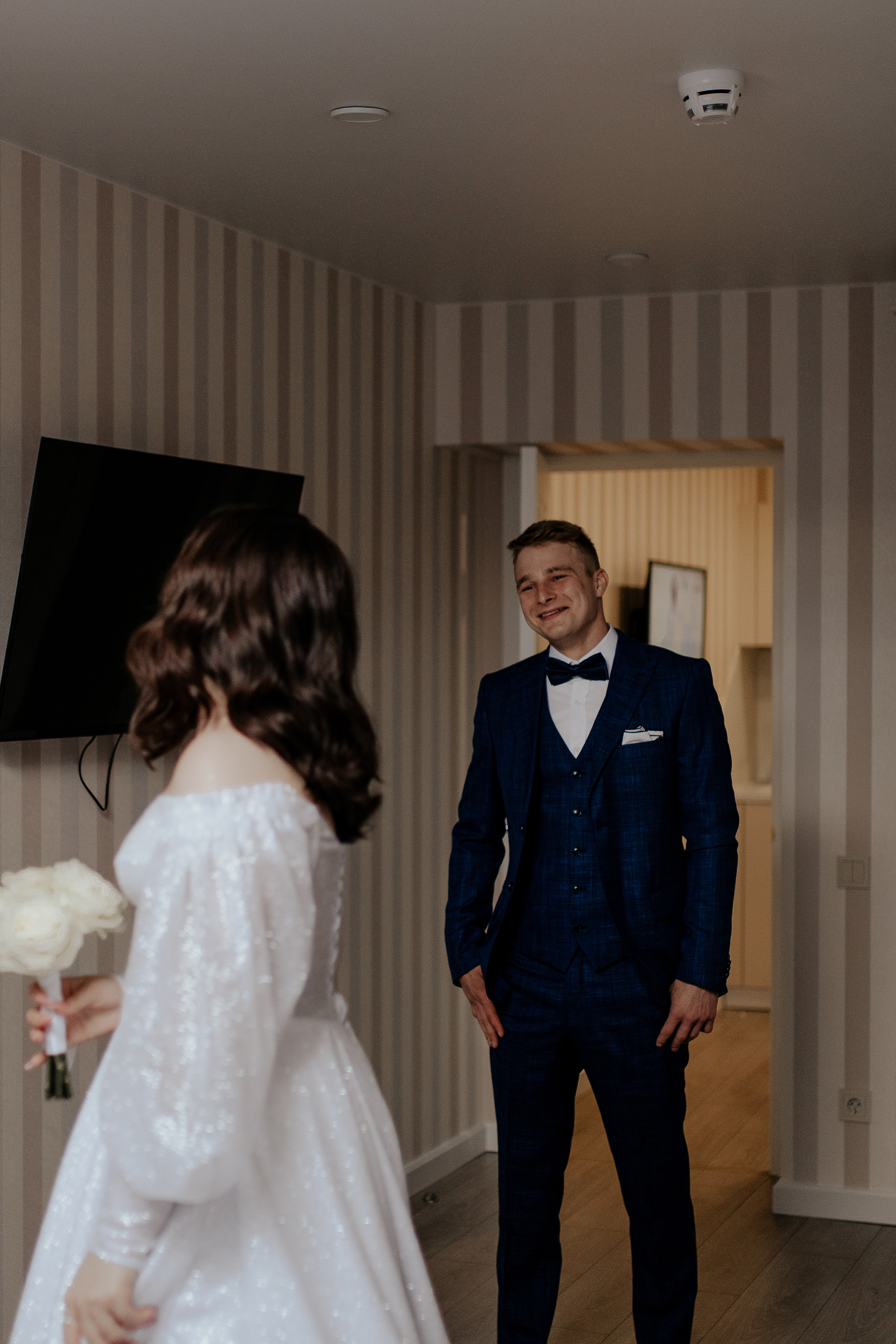 Свадьба проведенная вдвоем в самом романтичном городе. Фотограф в Санкт-Петербурге Лиза Семченкова