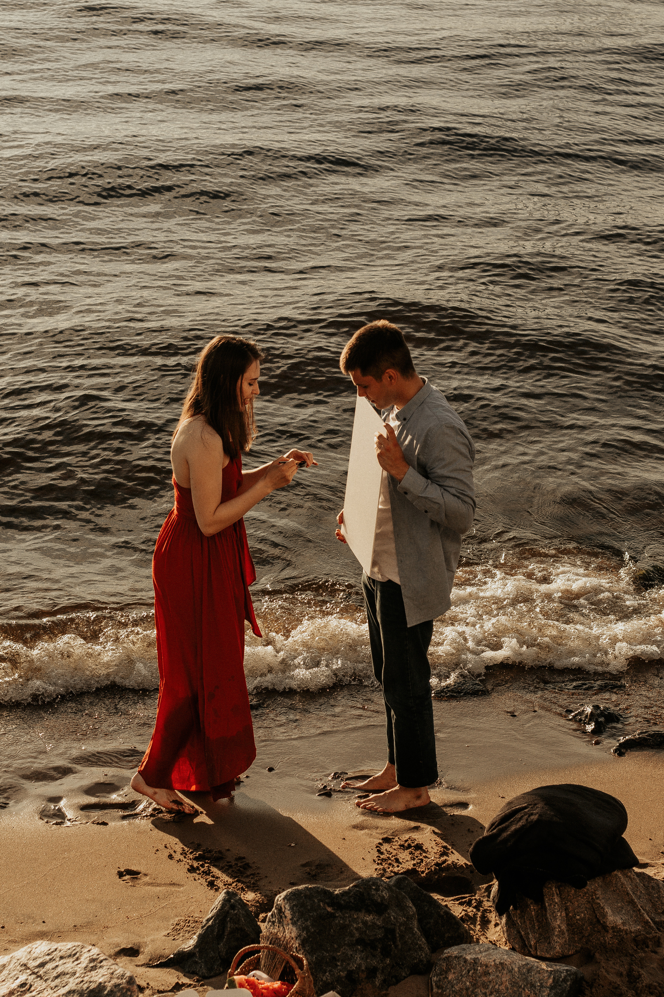 Лавстори на заливе в Петербурге. Фотограф в Санкт-Петербурге Лиза Семченкова