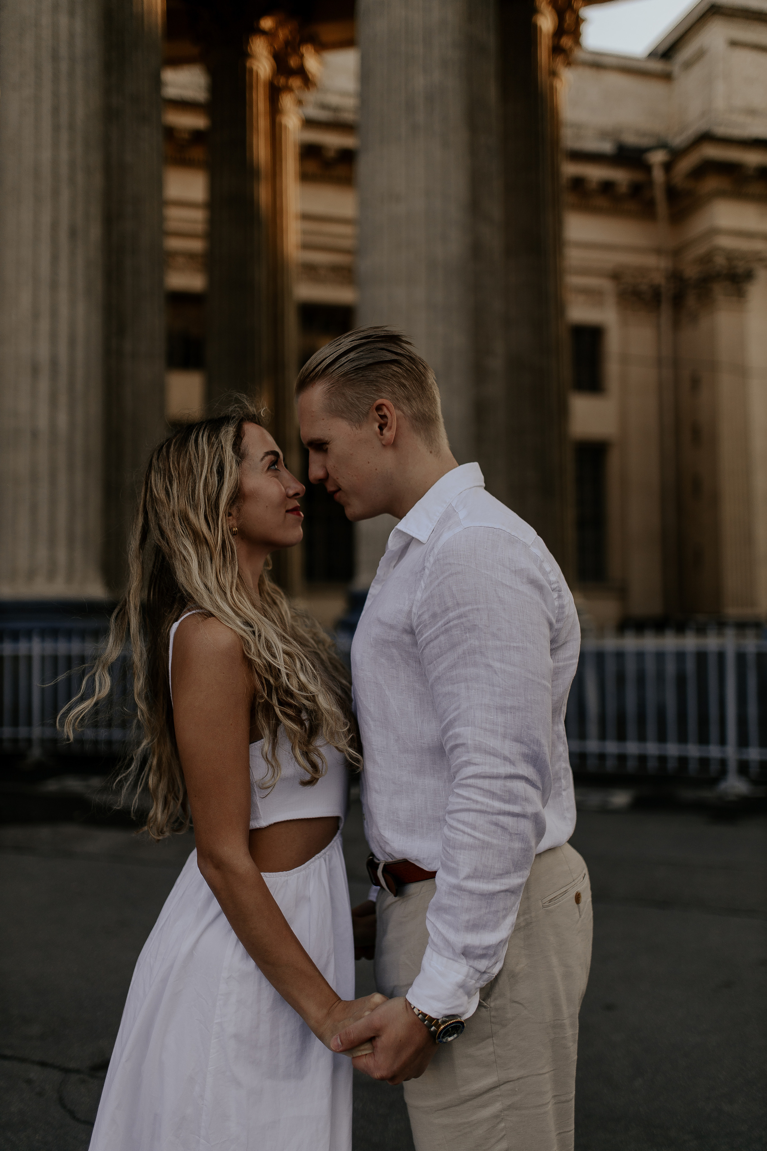 Любовь на улицах Петербурга. Фотограф в Санкт-Петербурге Лиза Семченкова