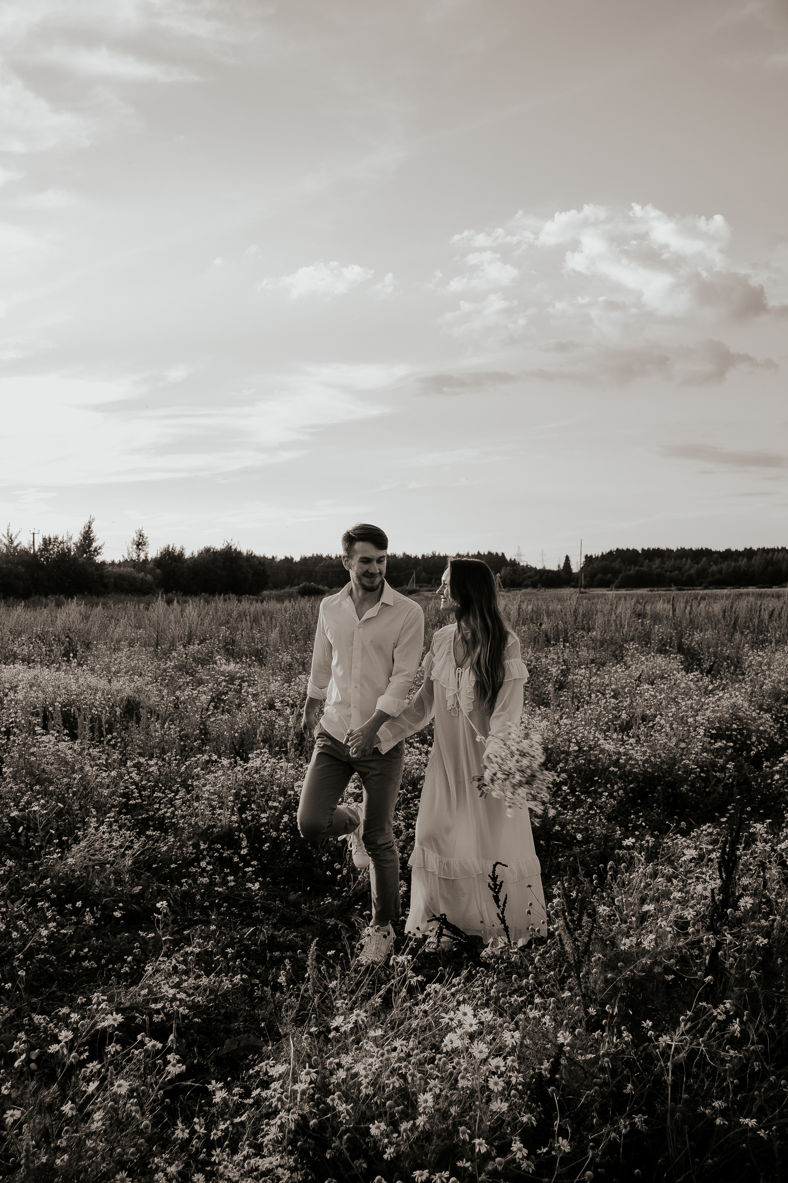 Нежная история любви в поле. Фотограф в Санкт-Петербурге Лиза Семченкова